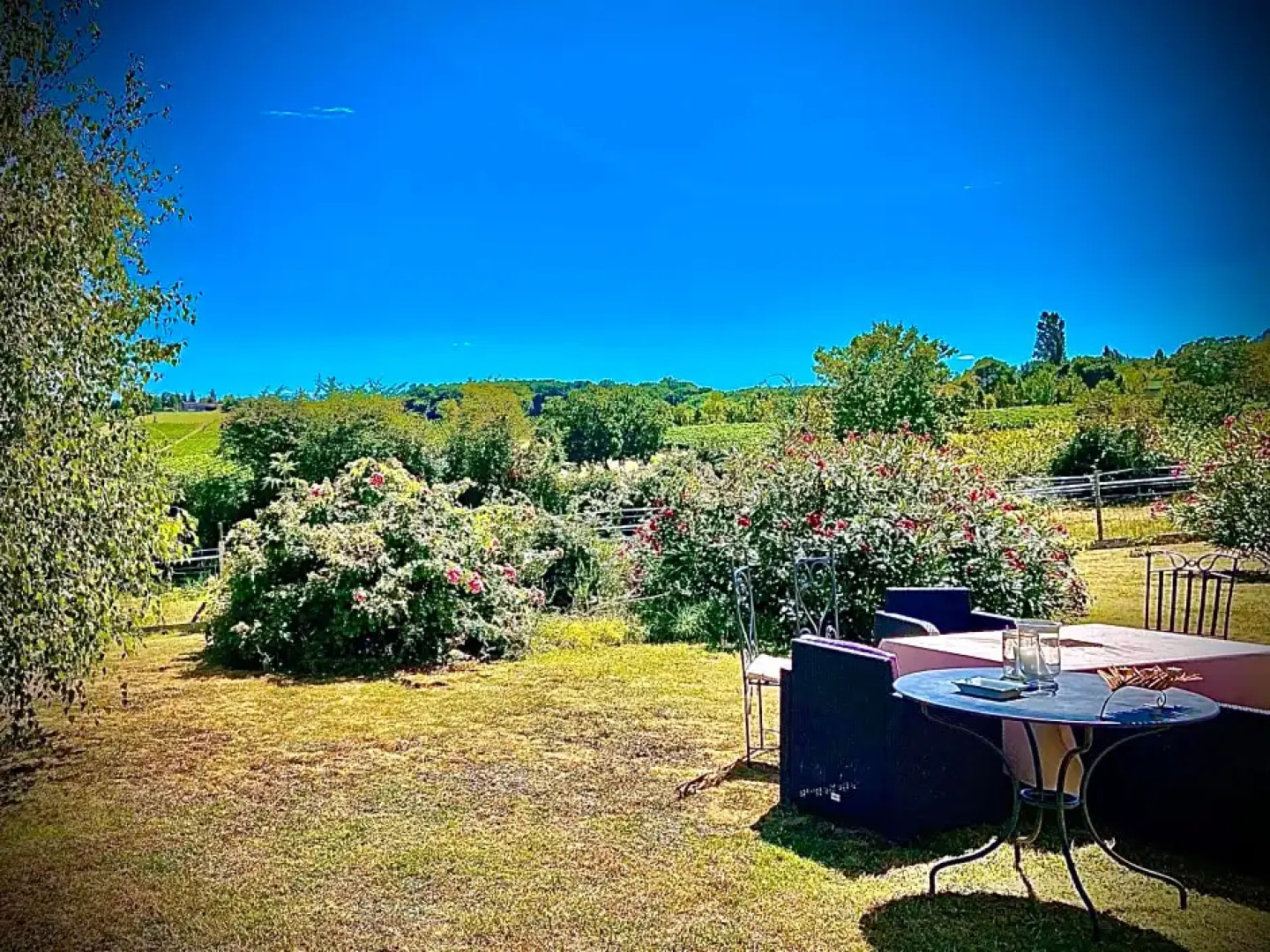 Suite de 2 chambres attenantes avec sa salle de bain et wc privé attenant