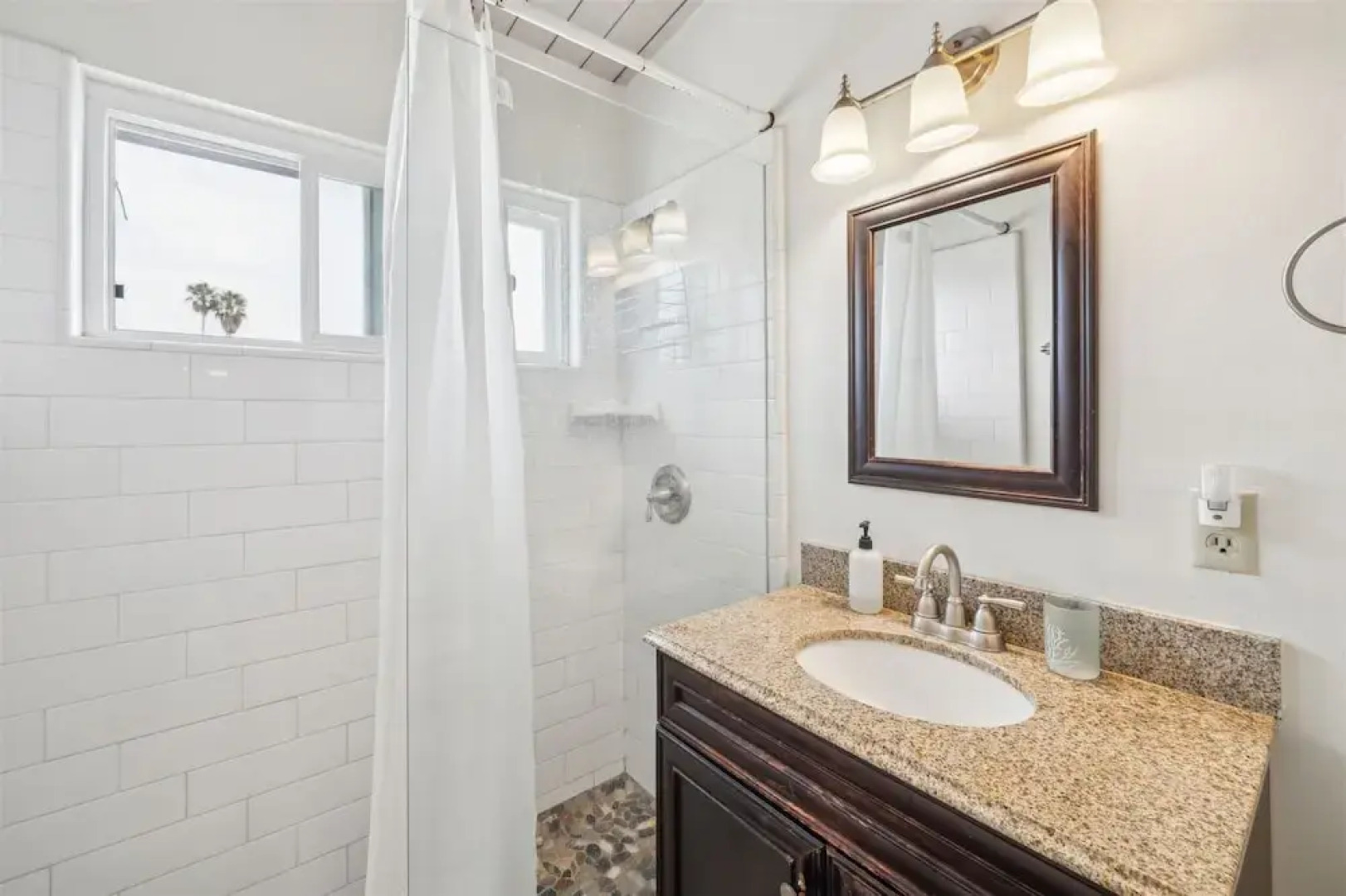 Beautiful 1 Bed Beach Condo #224 1 Bedroom Condo by Sunset Shores Condominiums