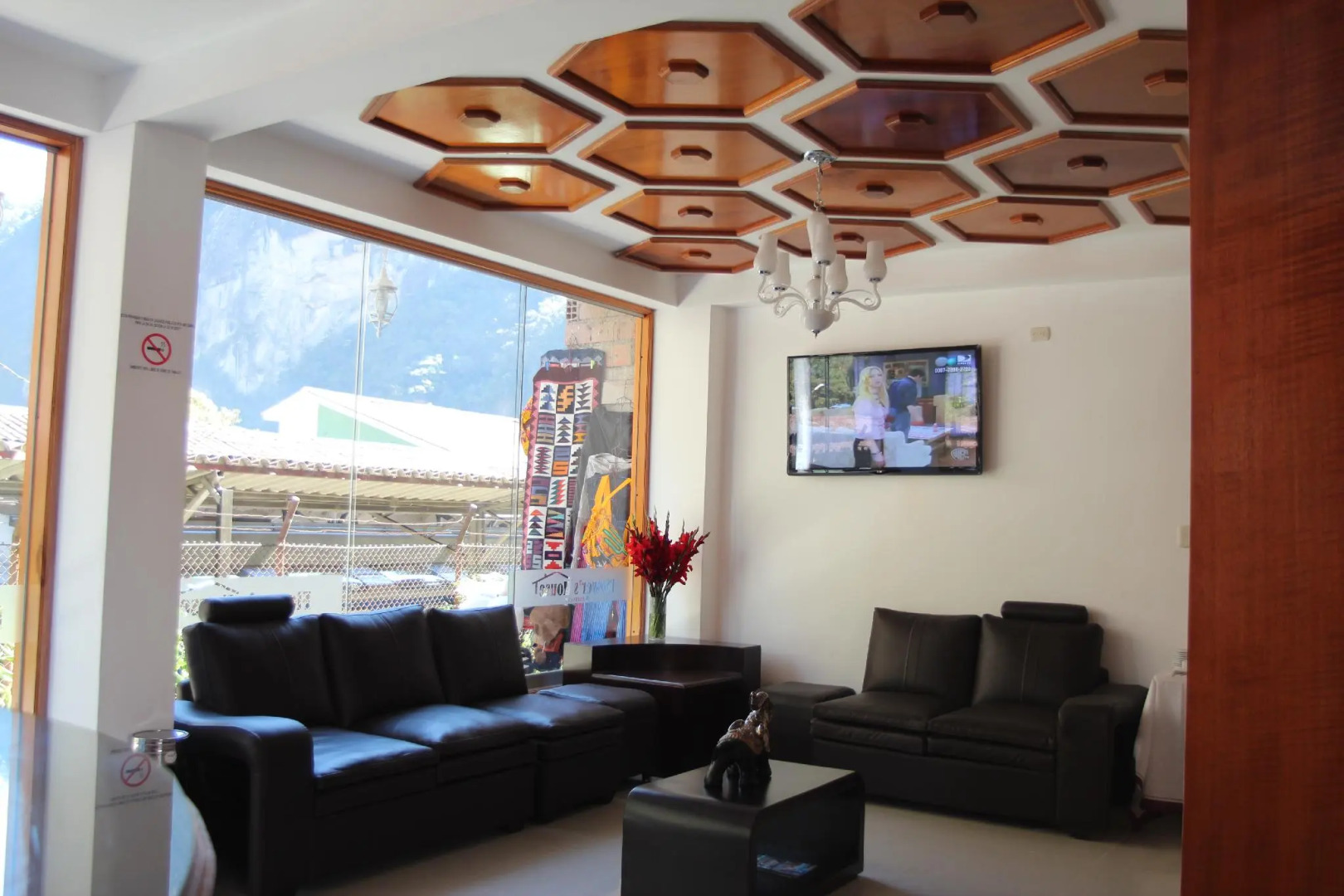 Flower's House MachuPicchu