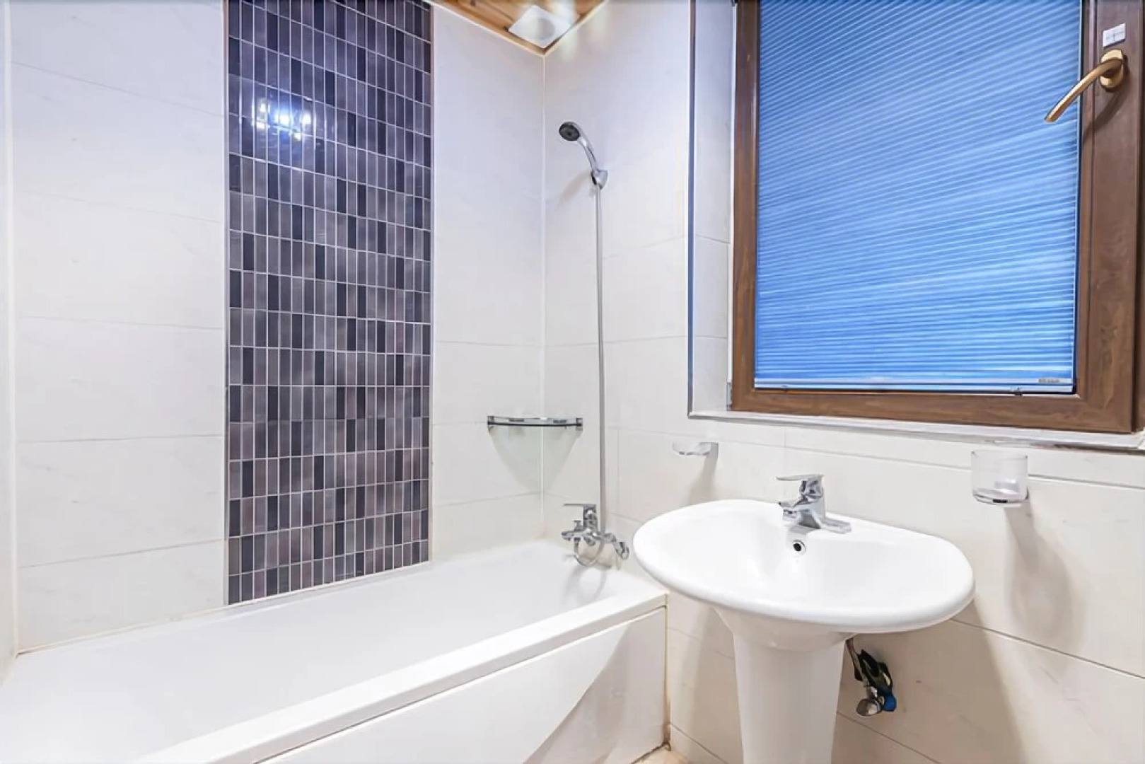 Hadong Jjillekkoch Hill Pension