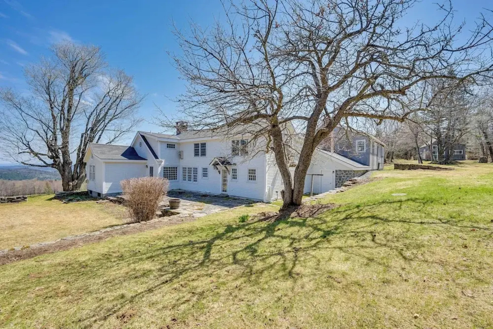 Marlboro Escape: 9 Mi to Mount Snow Resort!