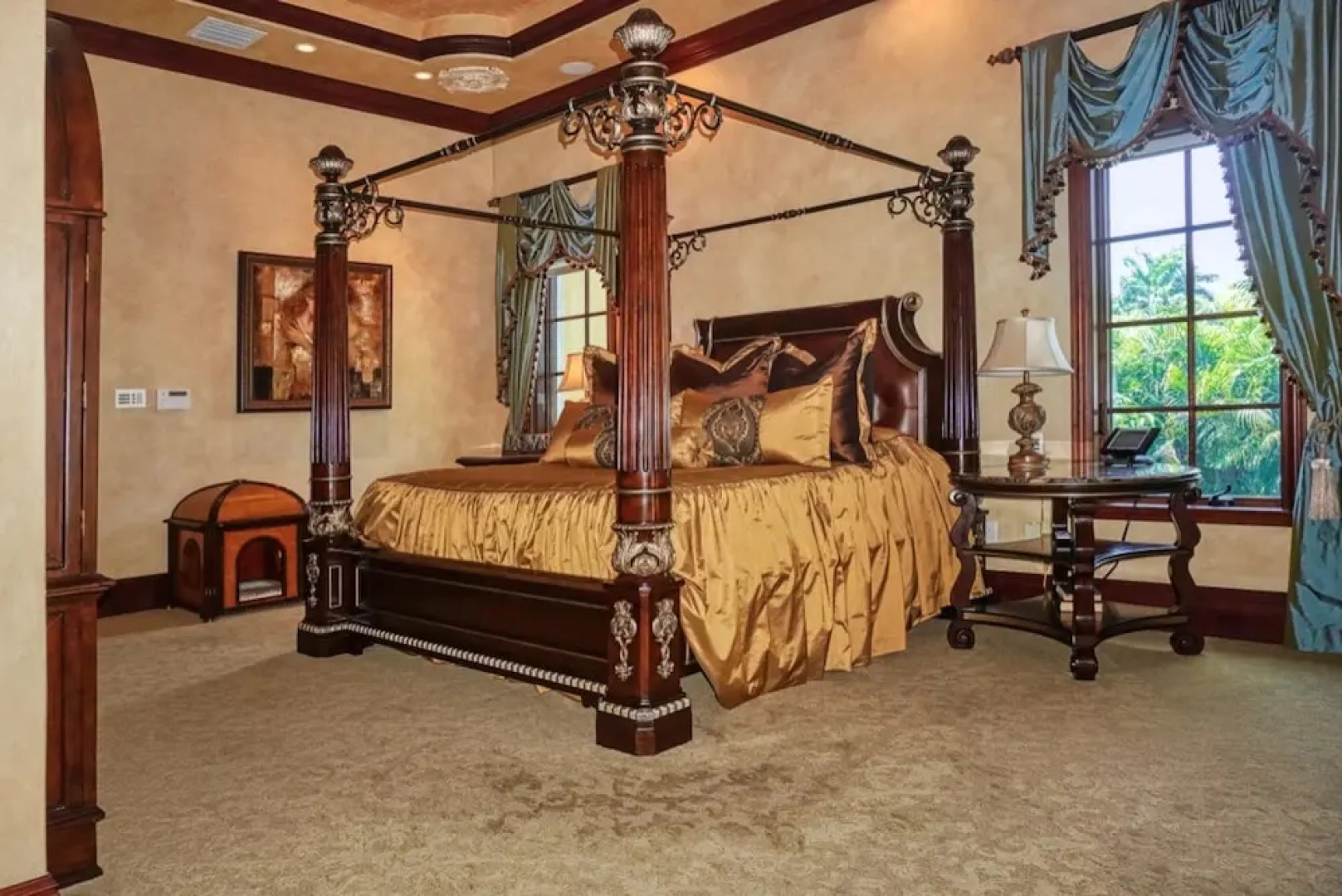 Tierra Verde St Petersburg Waterfront Estate by TechTravel