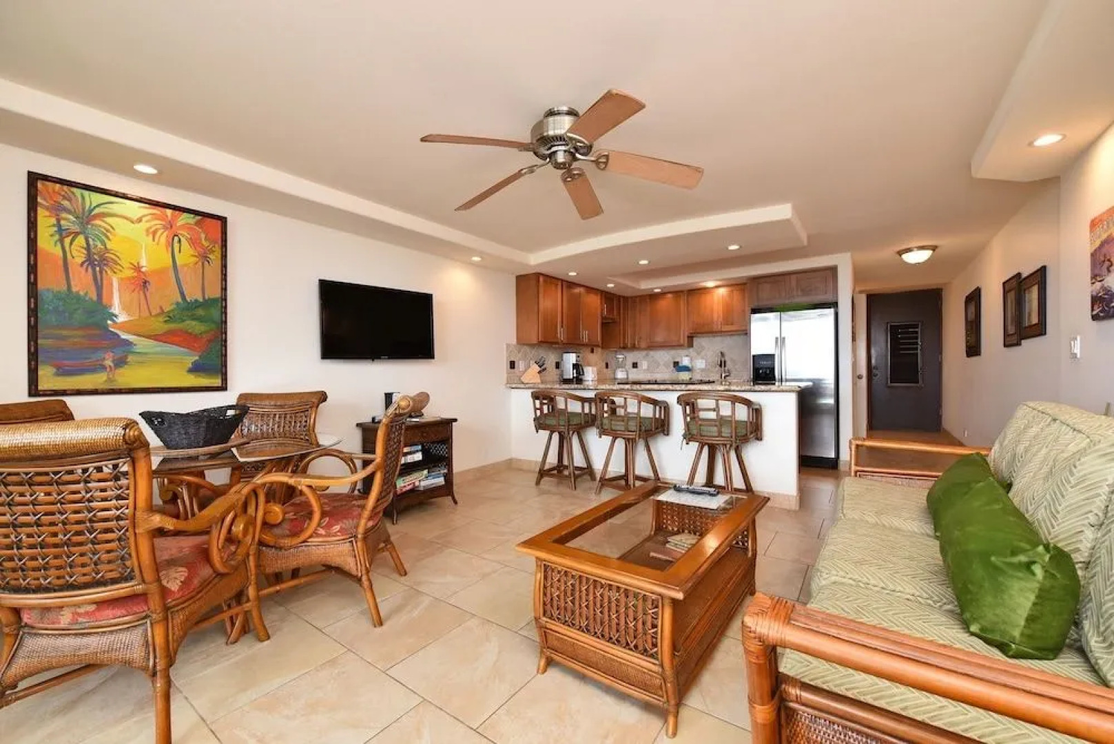 Kaleialoha #113 1 Bedroom 1 Bathroom Condo by Redawning