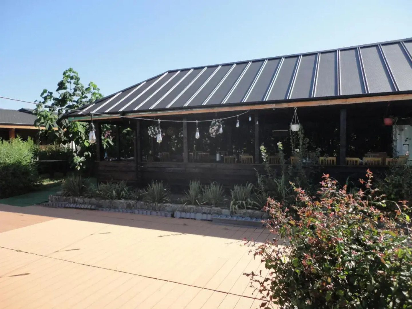 Greenstone Land - Corbu