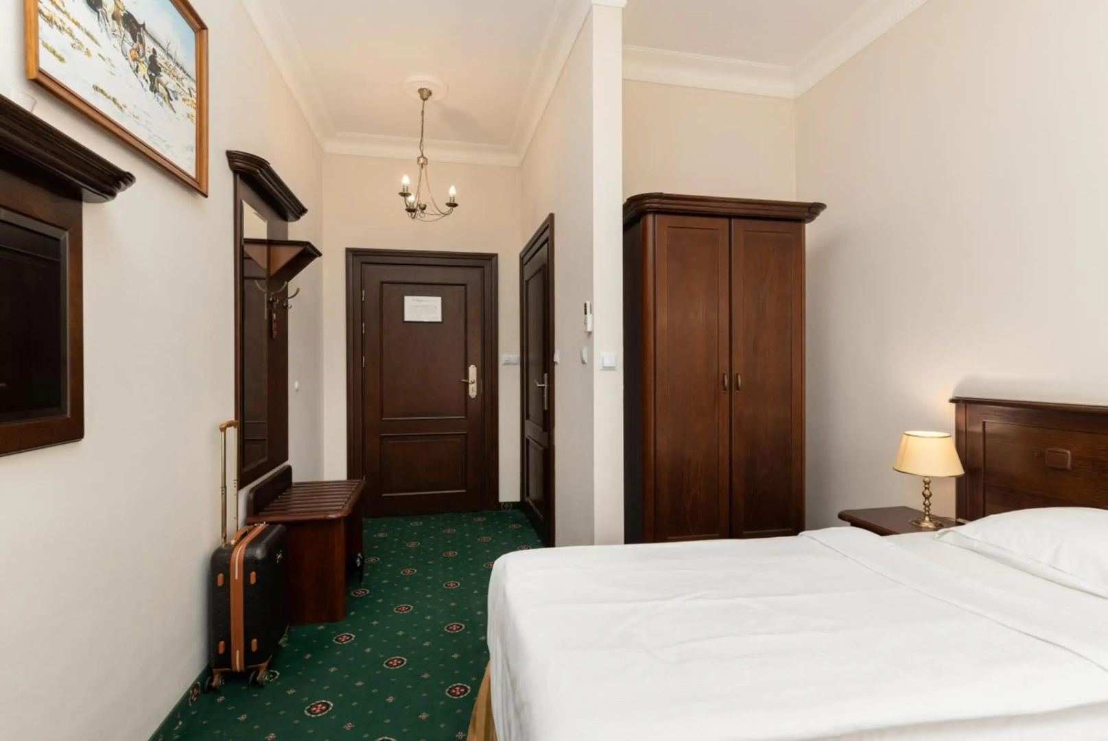 Royal Hotel