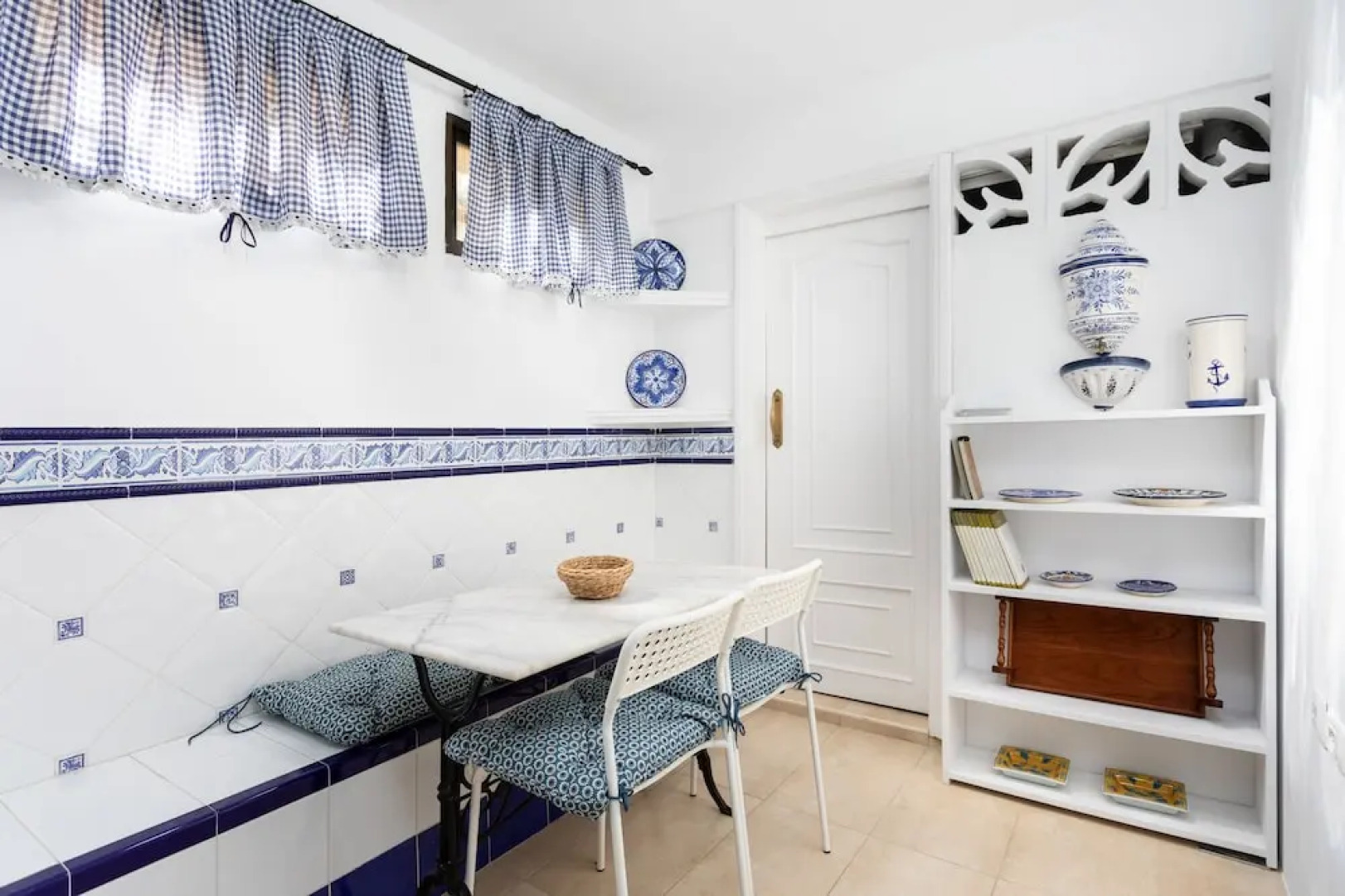 HomeLike Stunning Ocean Views Radazul