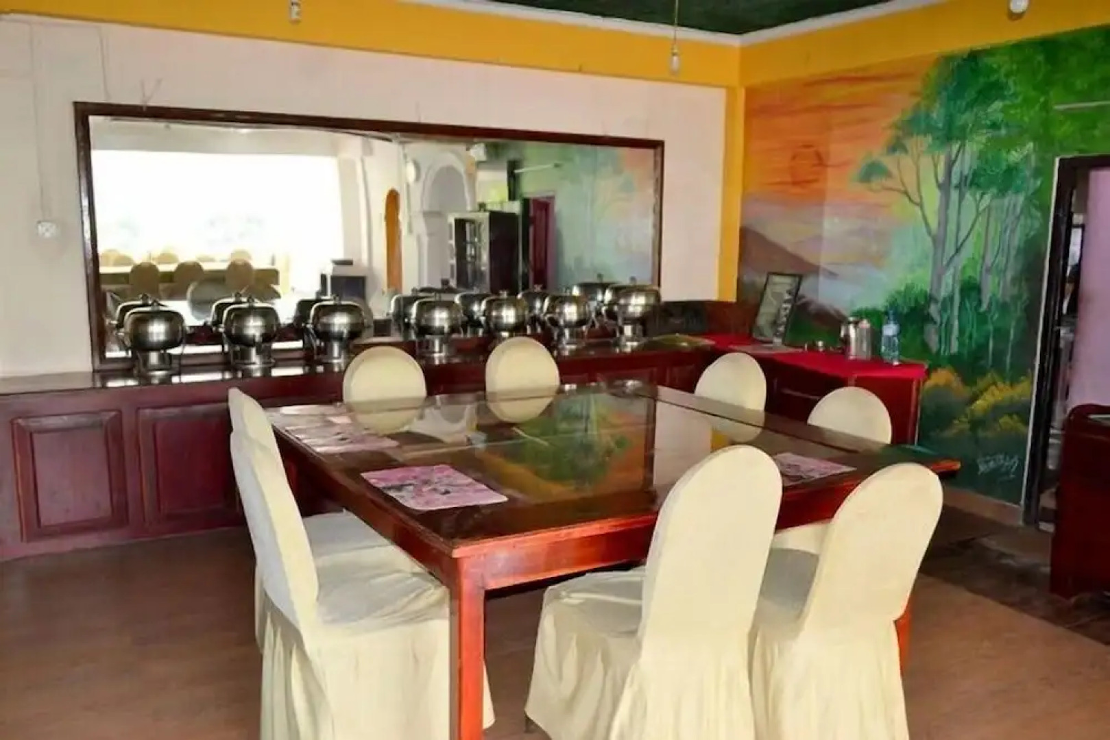 River View Wathsala Inn