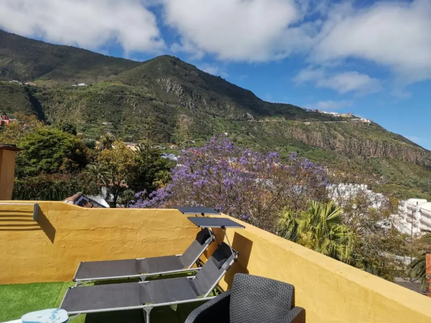 Canarian House with views and pool