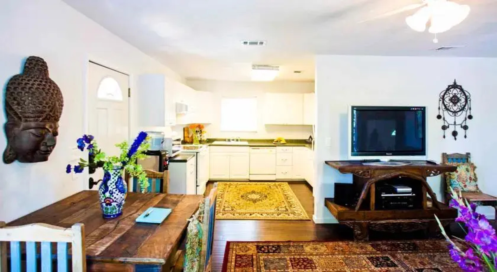 South Congress Getaways