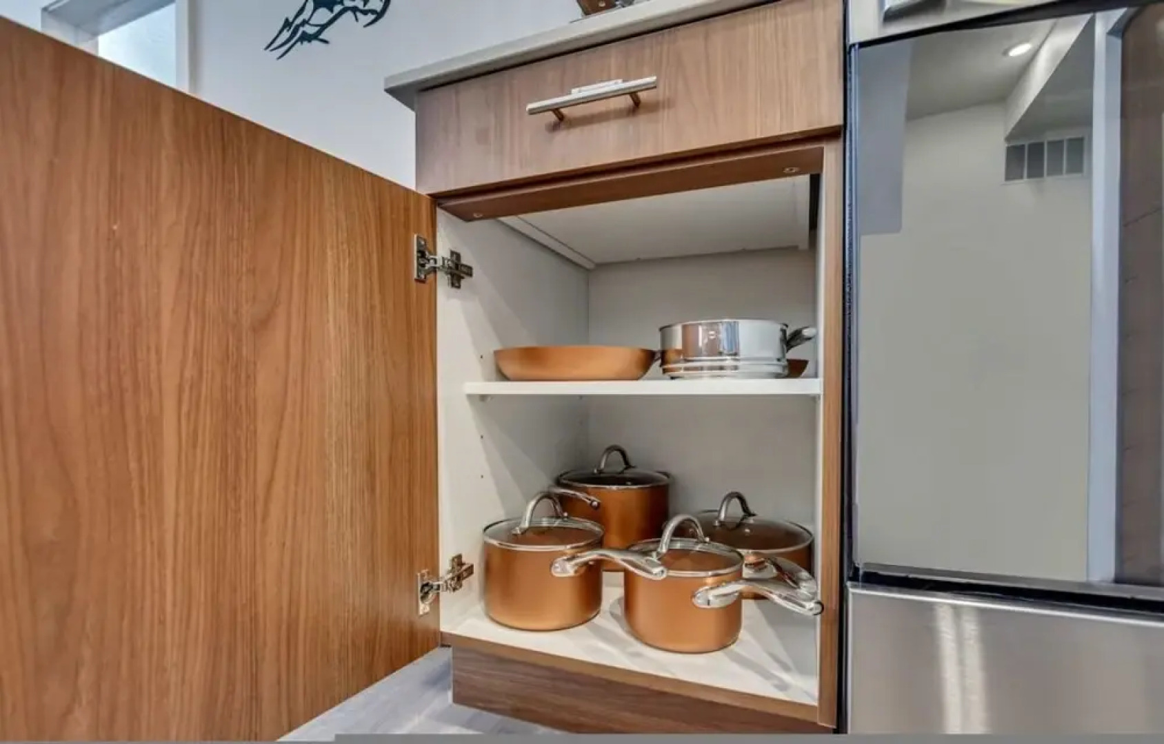 Stunning Corporate Housing - Hill Afb - Davis Conf