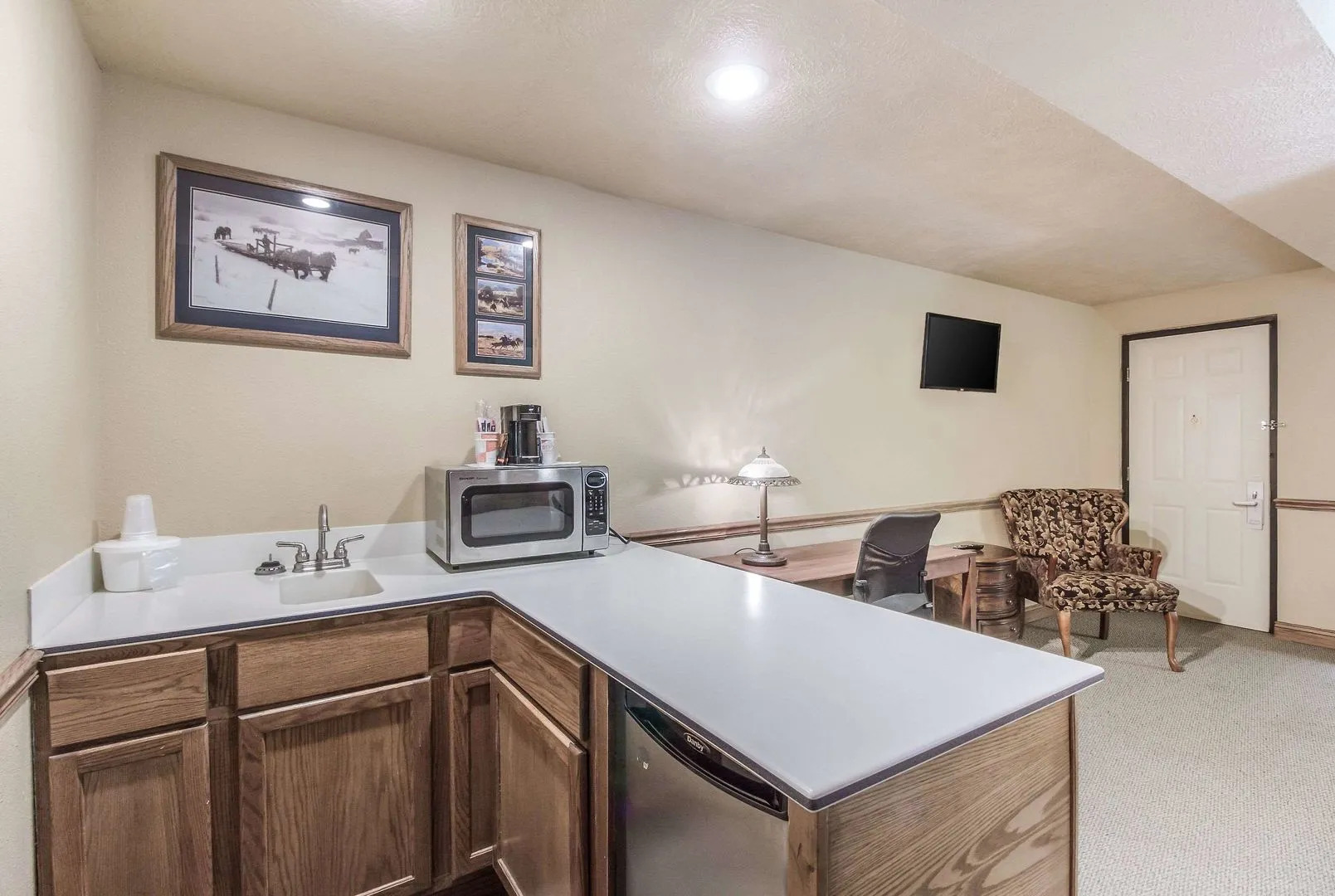 Coratel Inn & Suites By Jasper McCook