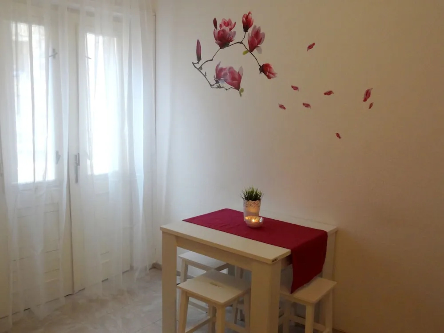 Old Center Apartments