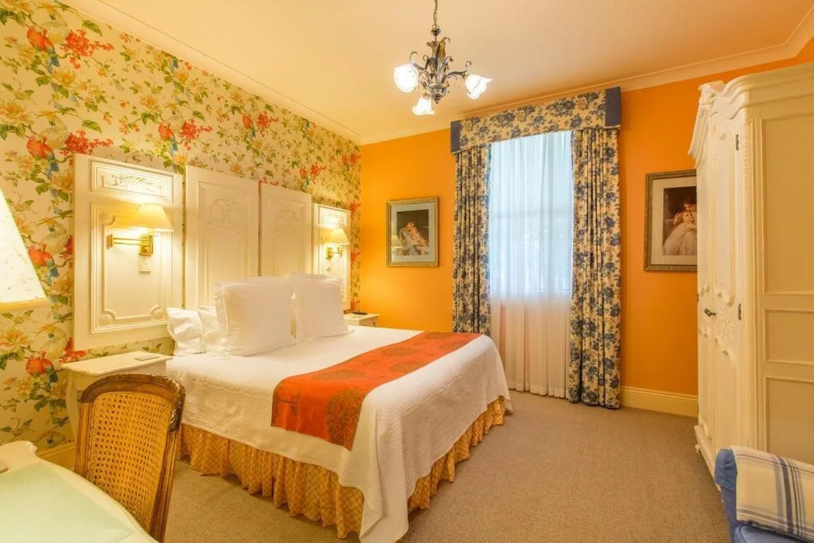 Albertines Beechworth