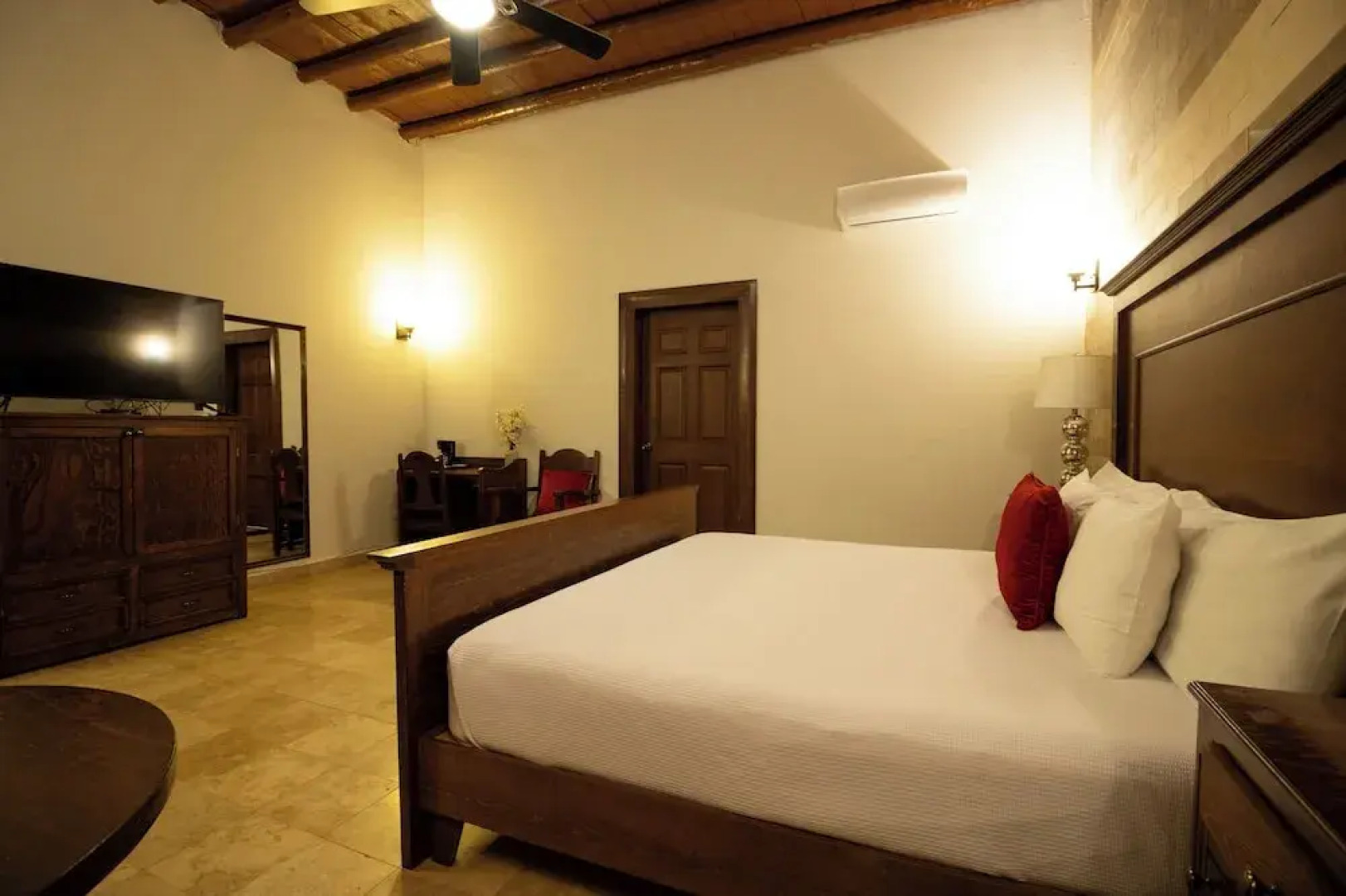 Los Viñedos Gran Hotel