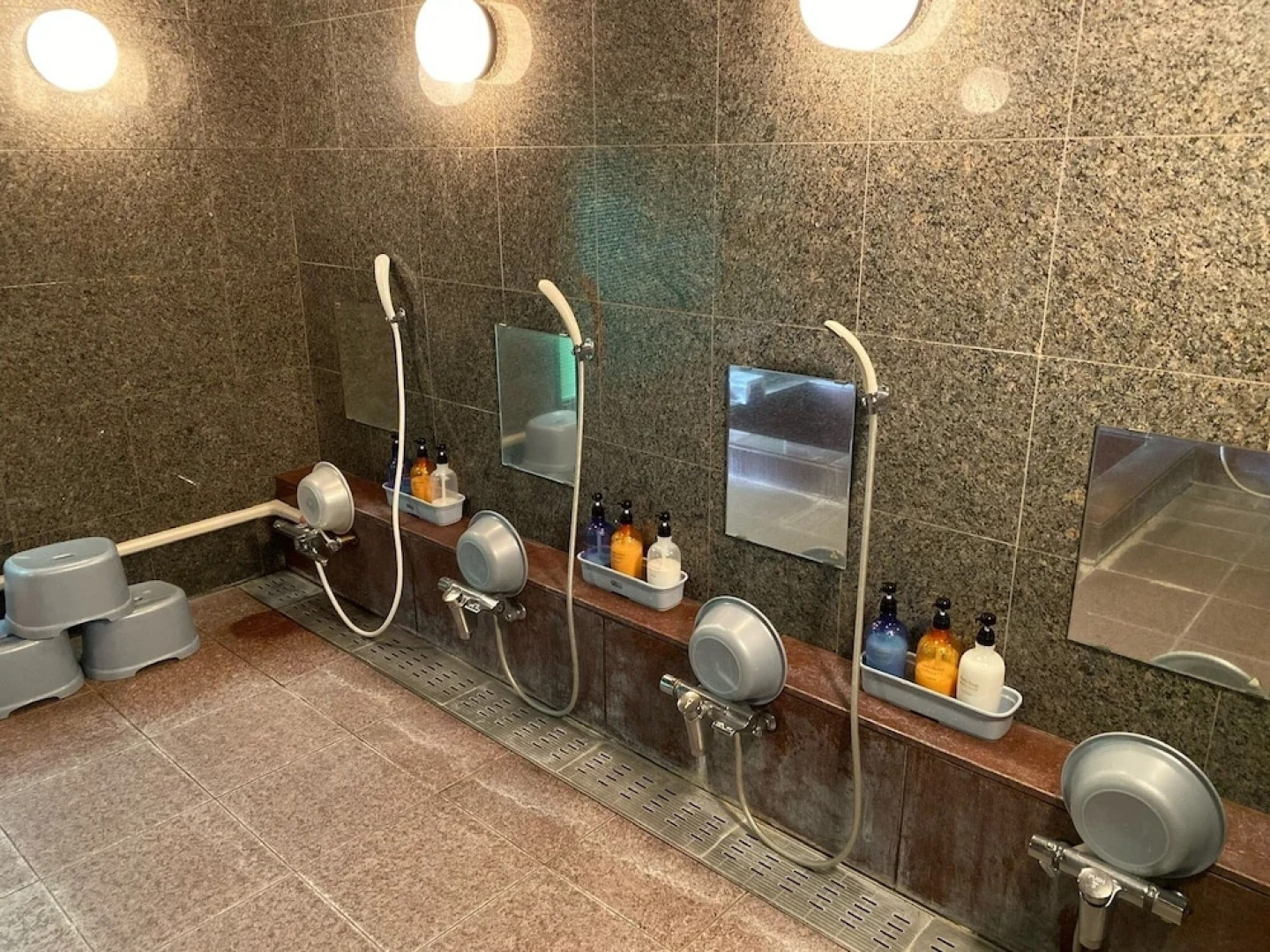 Guest House Nishiborakan - Hostel