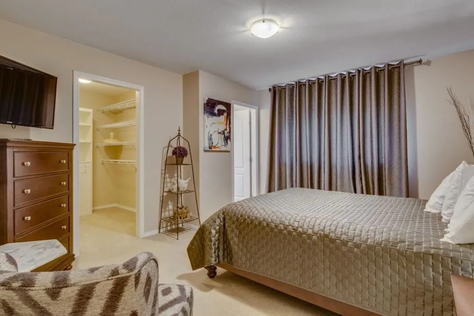 Boyce-Gyro Beach Bed and Breakfast