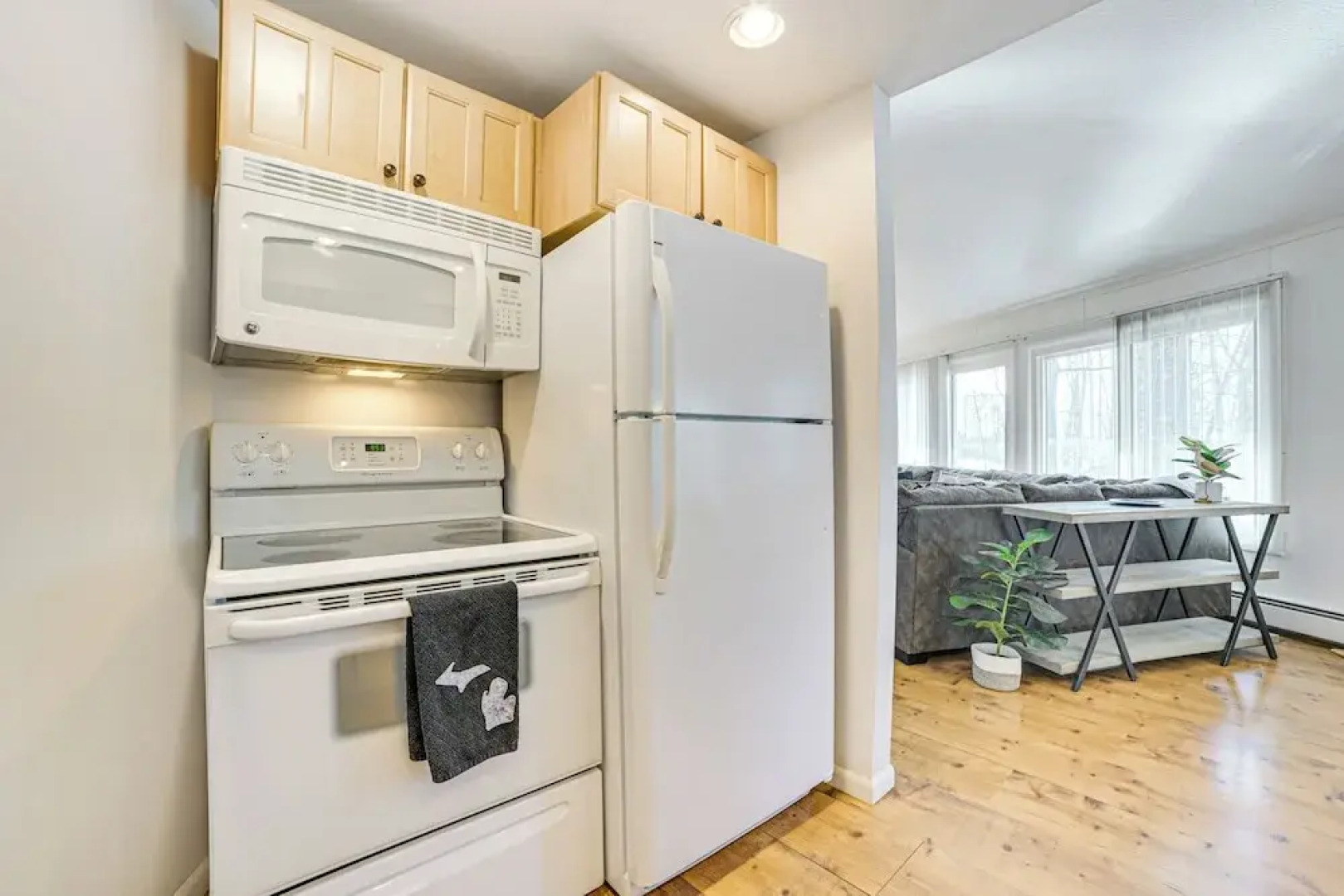 Close to 3 Ski Areas: Michigan Family Retreat!