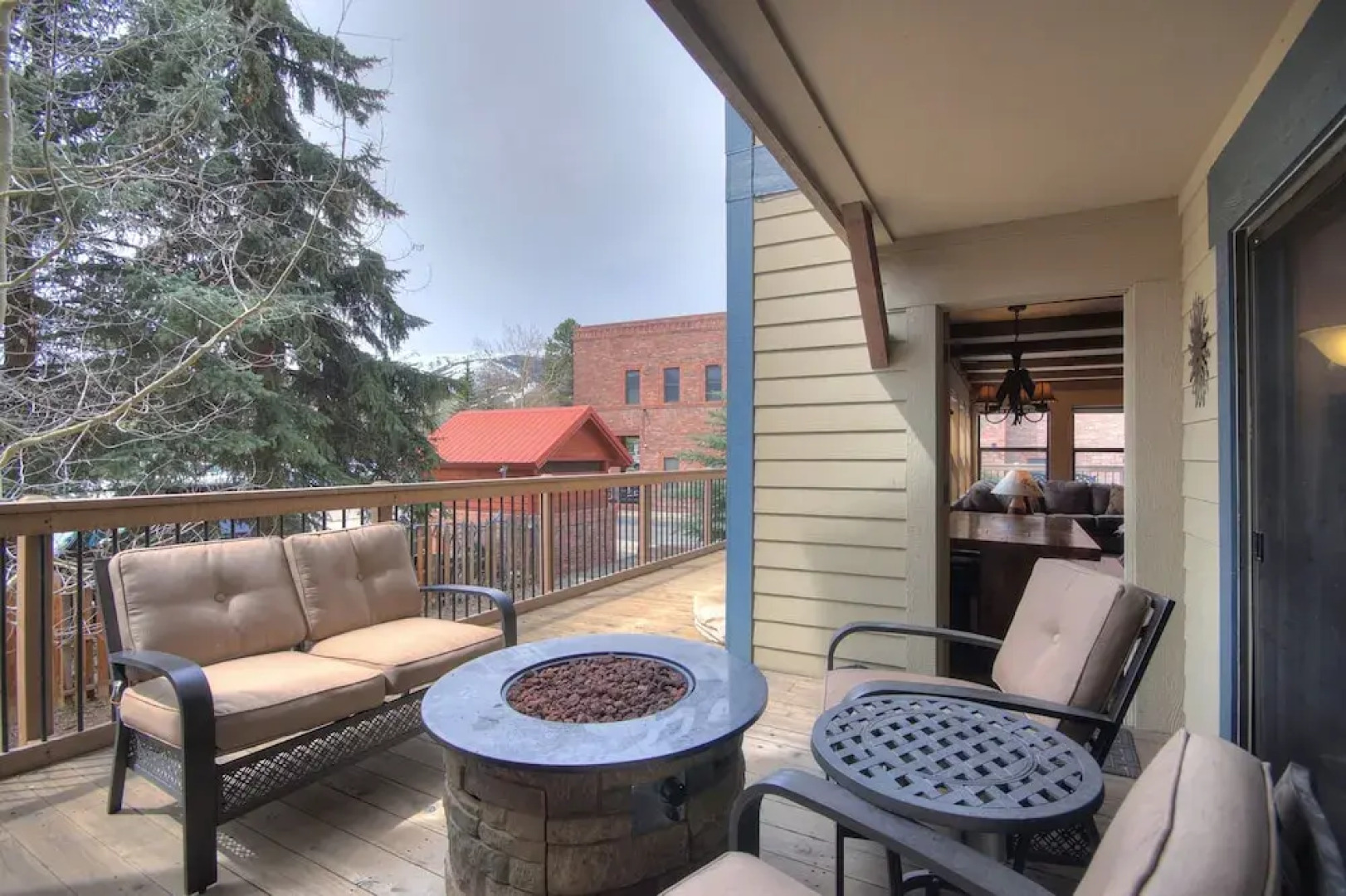 Longbranch 216 2 Bedroom Condo by RedAwning