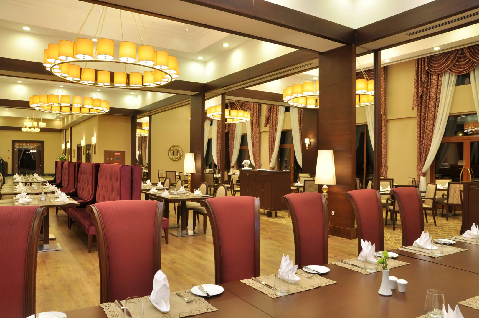 Wellborn Luxury Hotel