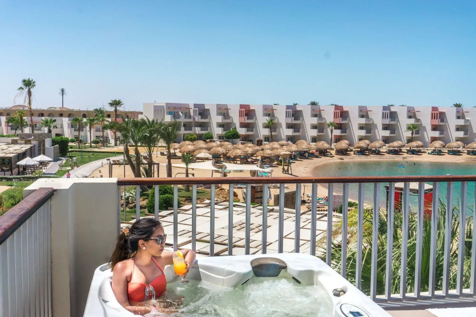 SUNRISE Crystal Bay Resort