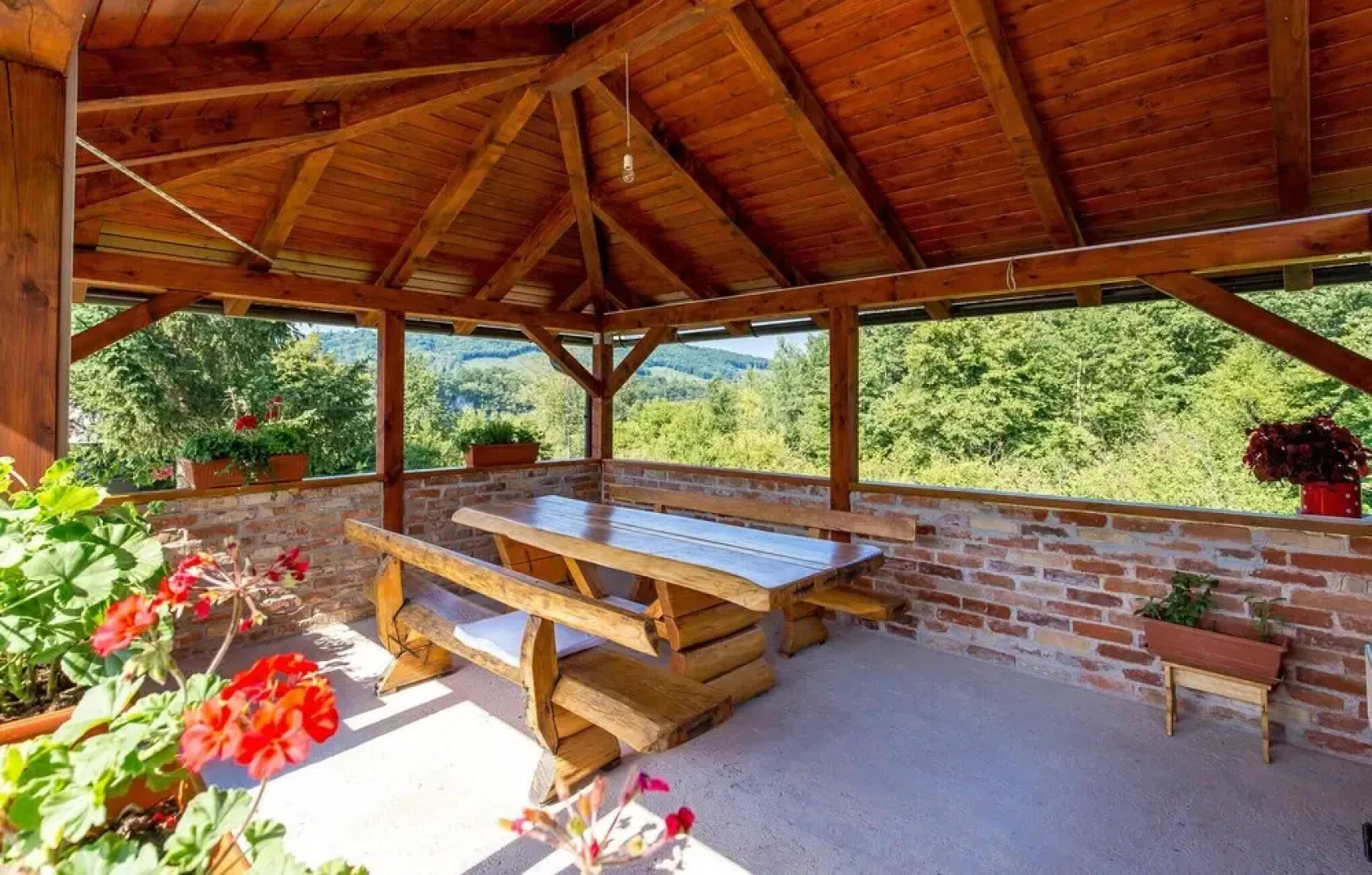 Stunning Home in Slunj With 3 Bedrooms, Wifi and Outdoor Swimming Pool