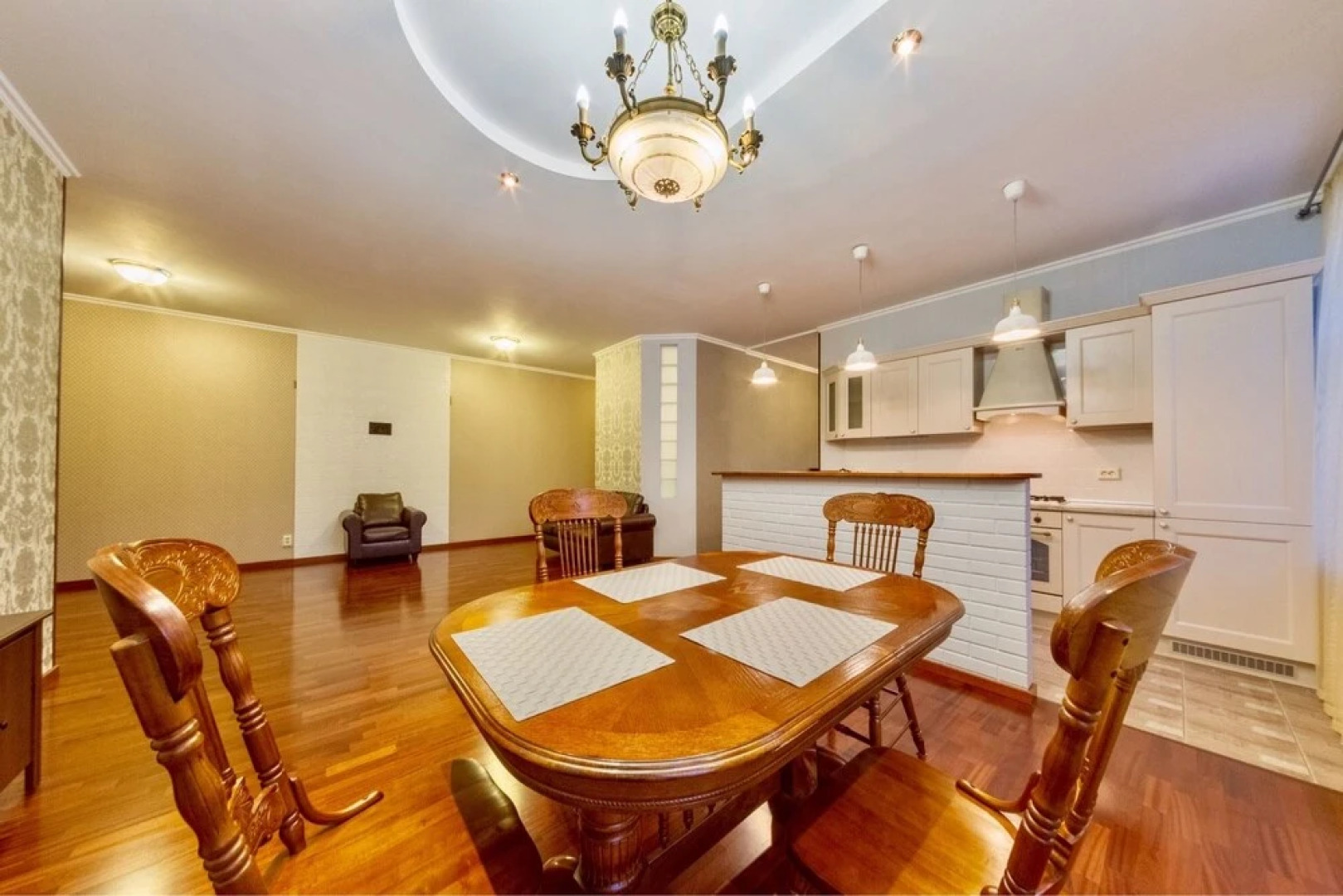 Апартаменты «hth24 на Владимирском пр-те»