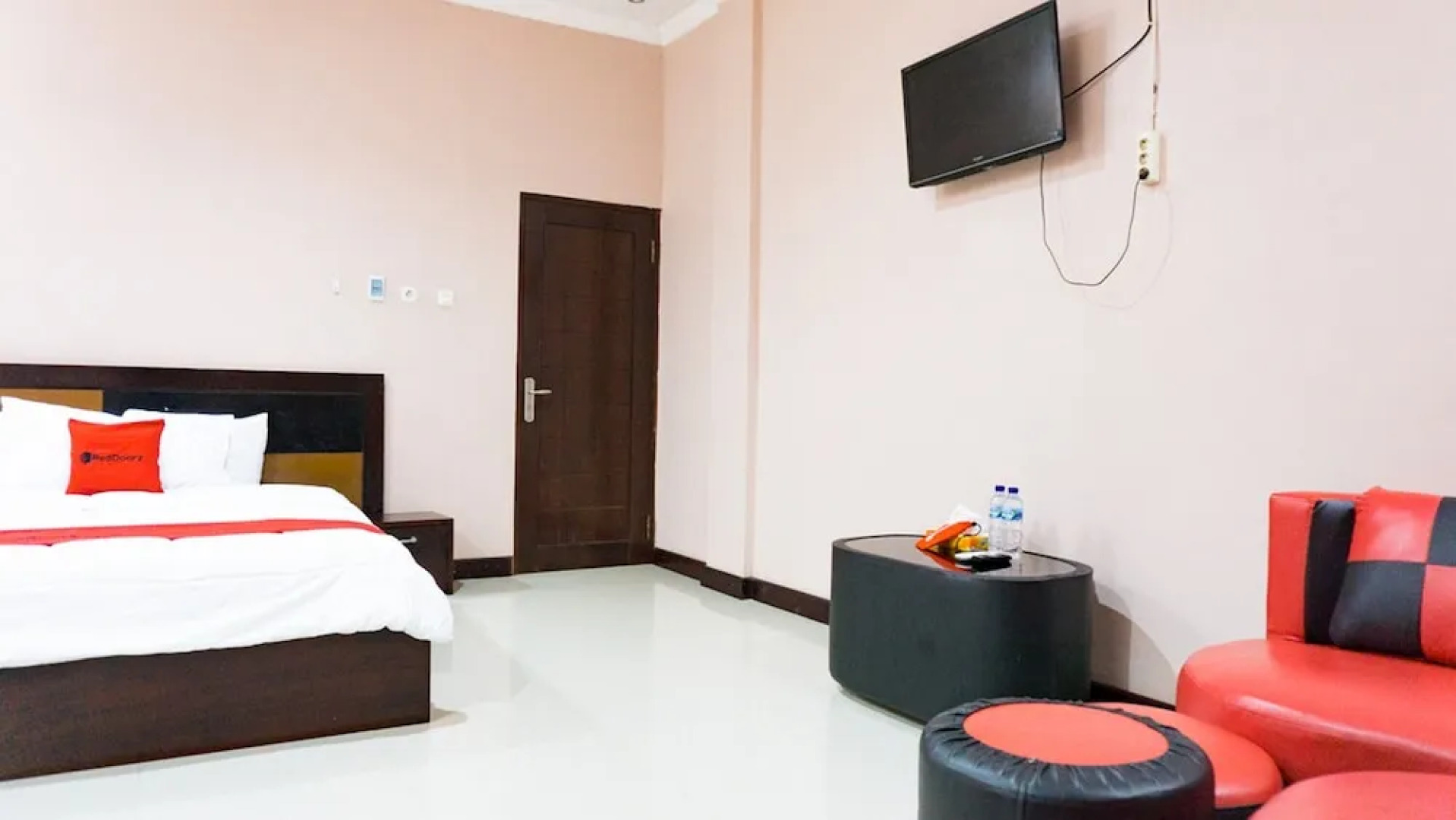 RedDoorz @ Jalan Cendrawasih Timika