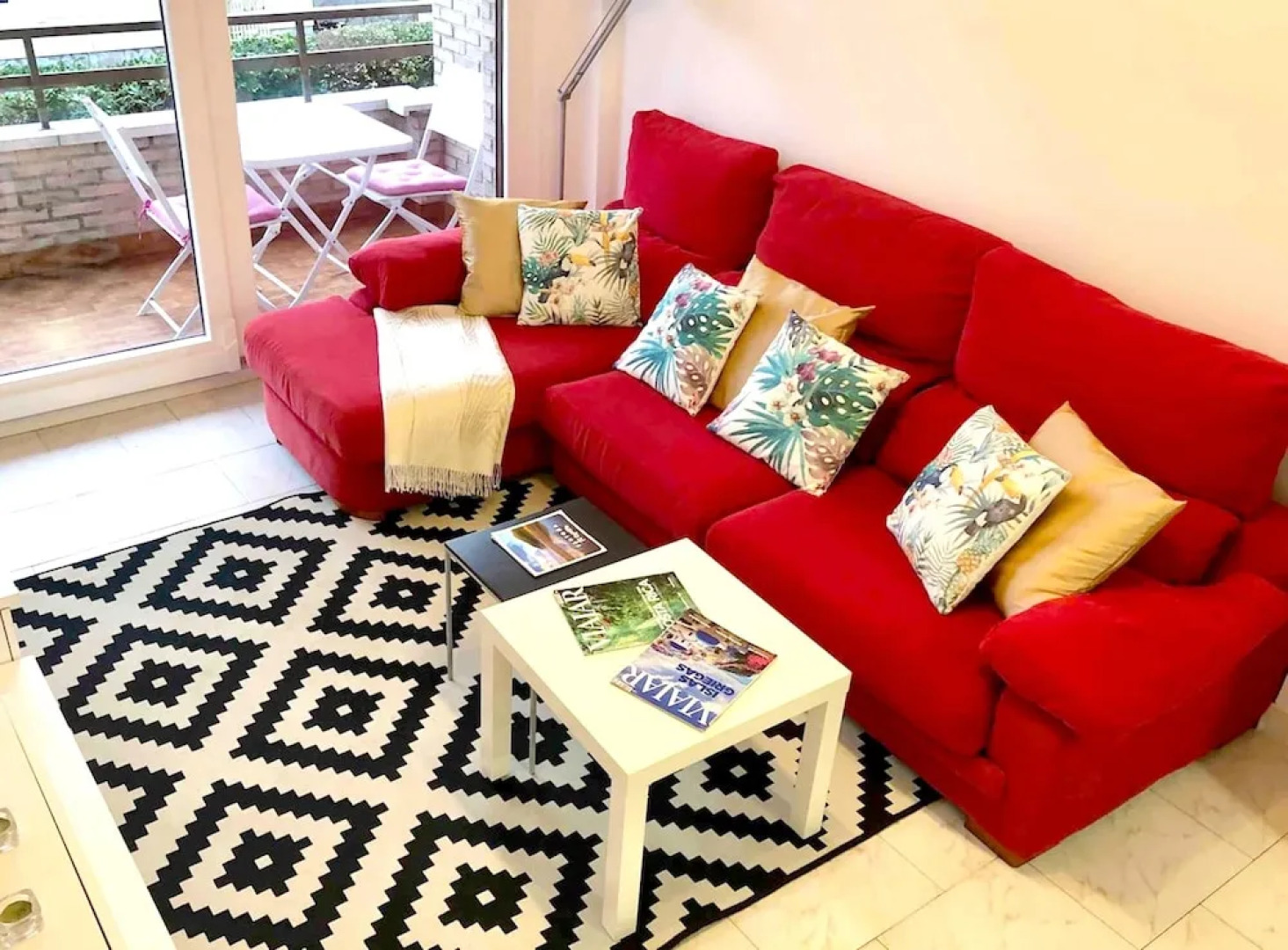 Apartment With 2 Bedrooms in Santoña, With Balcony - 500 m From the Beach