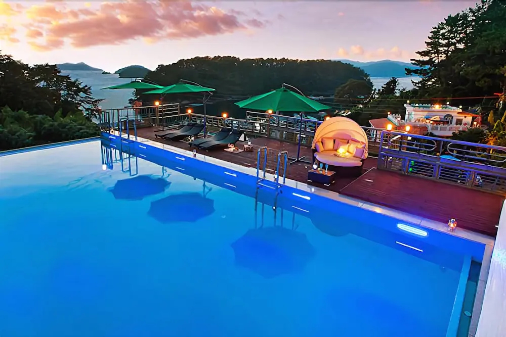 Tongyong Shayri Pension