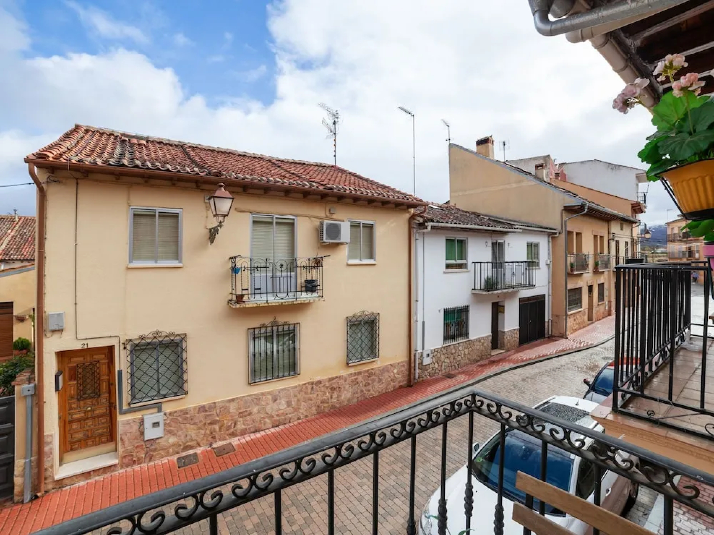Stunning Mansion in Riaza With Balcony