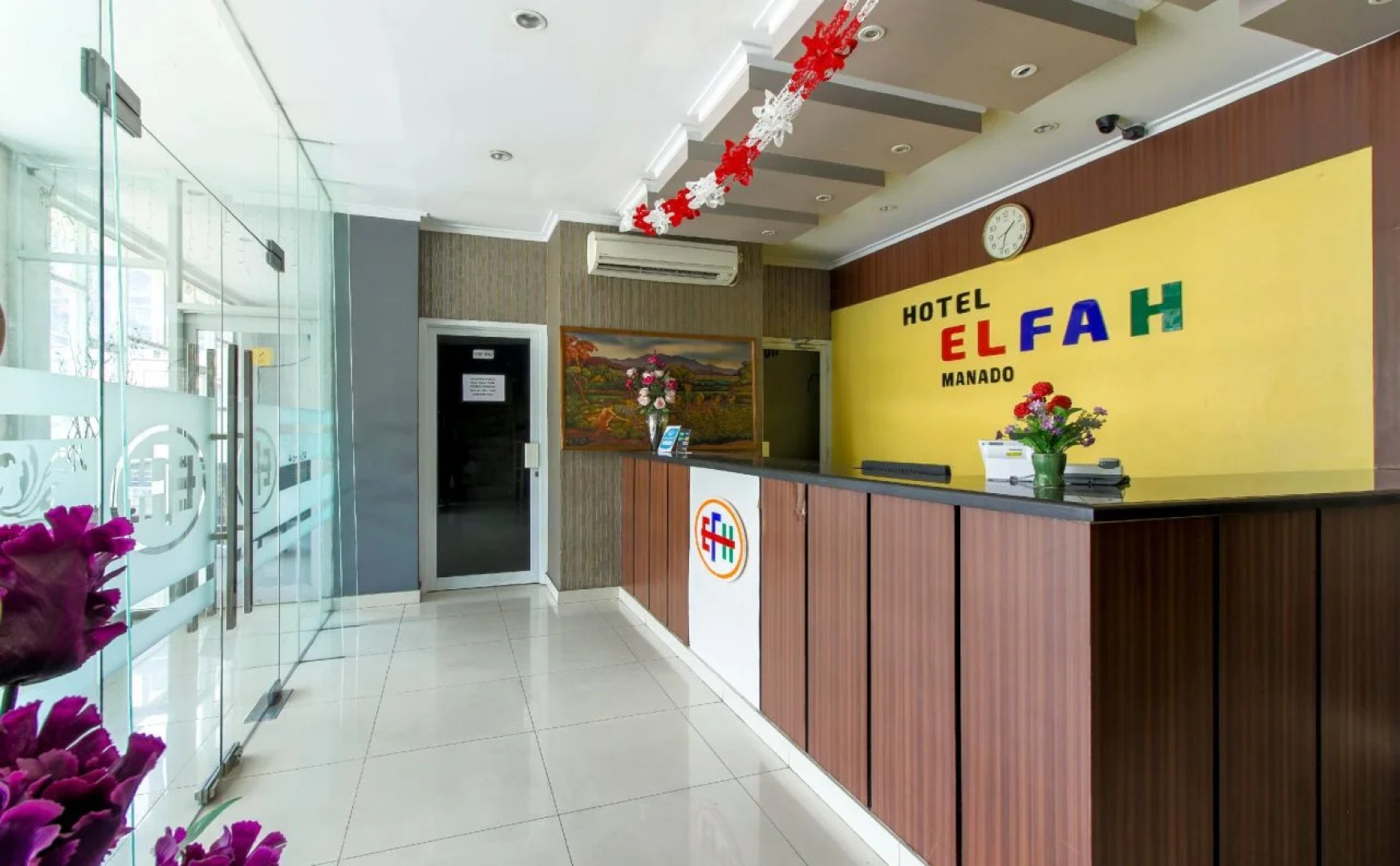 RedDoorz Plus @ Paal 2 Manado