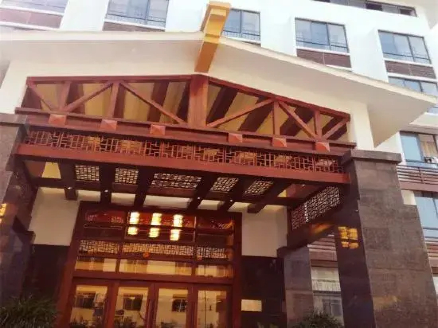 Dong Fang Ying Bin Hotel
