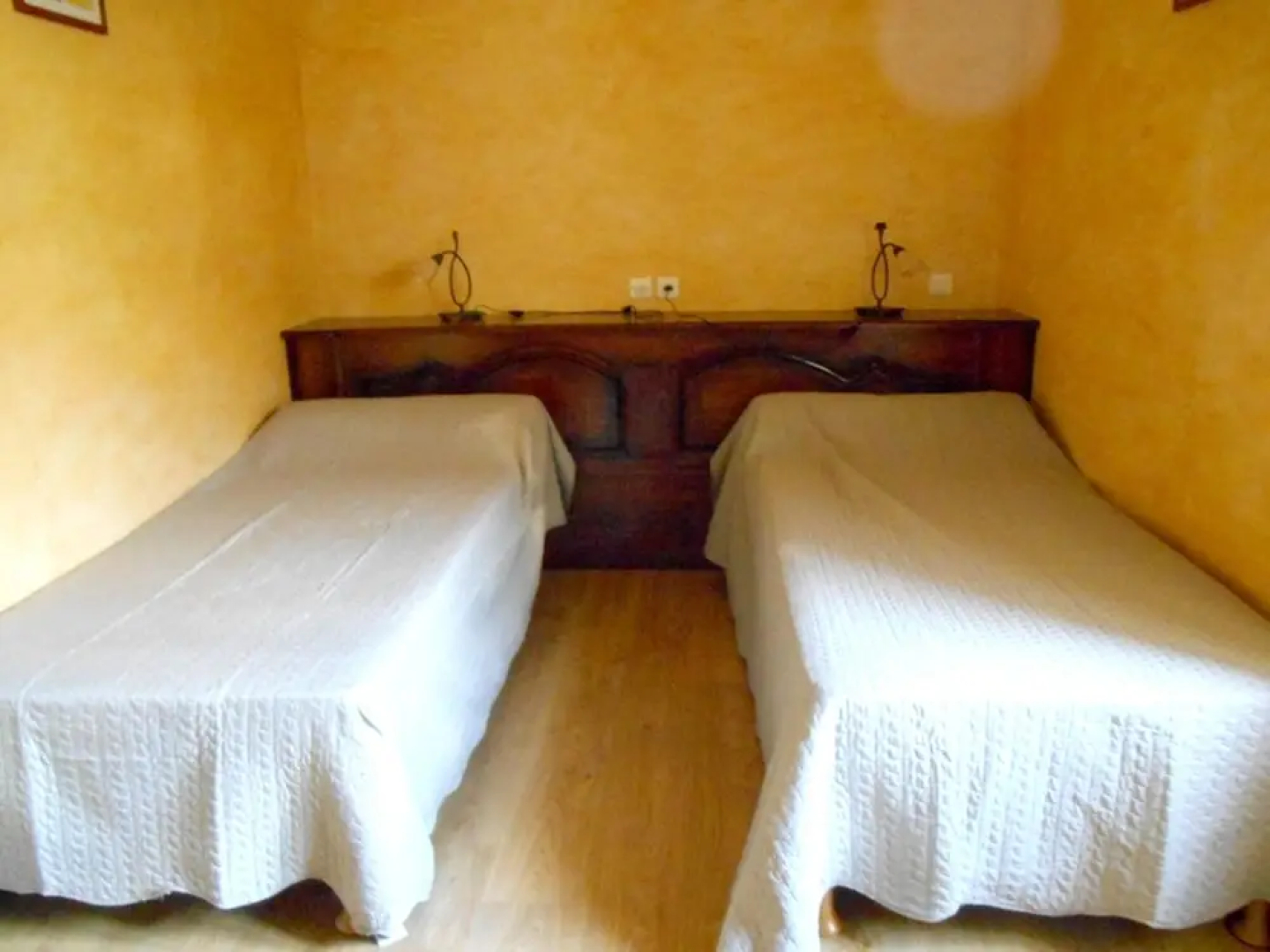 House With 2 Bedrooms in Peyrusse le Roc, With Enclosed Garden