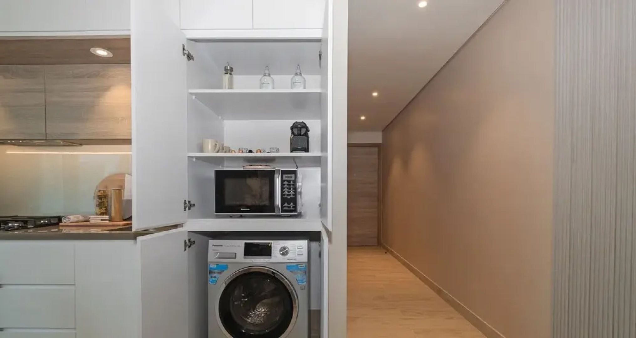 LUX The Modern Marina Suite 2 bed