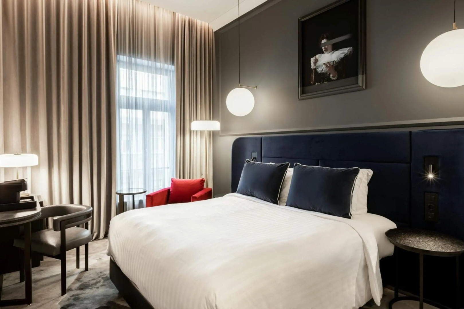 The Marmorosch Bucharest, Autograph Collection