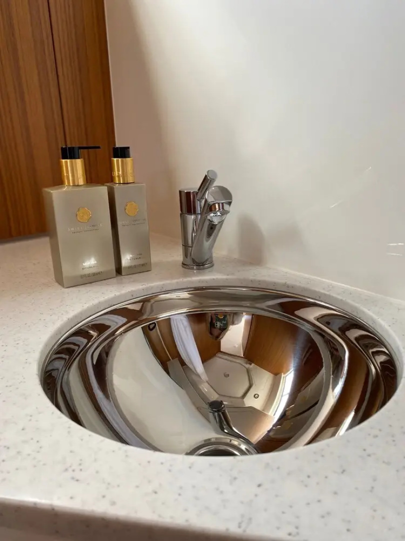 Porsgrunn Centrum Boat Hotel