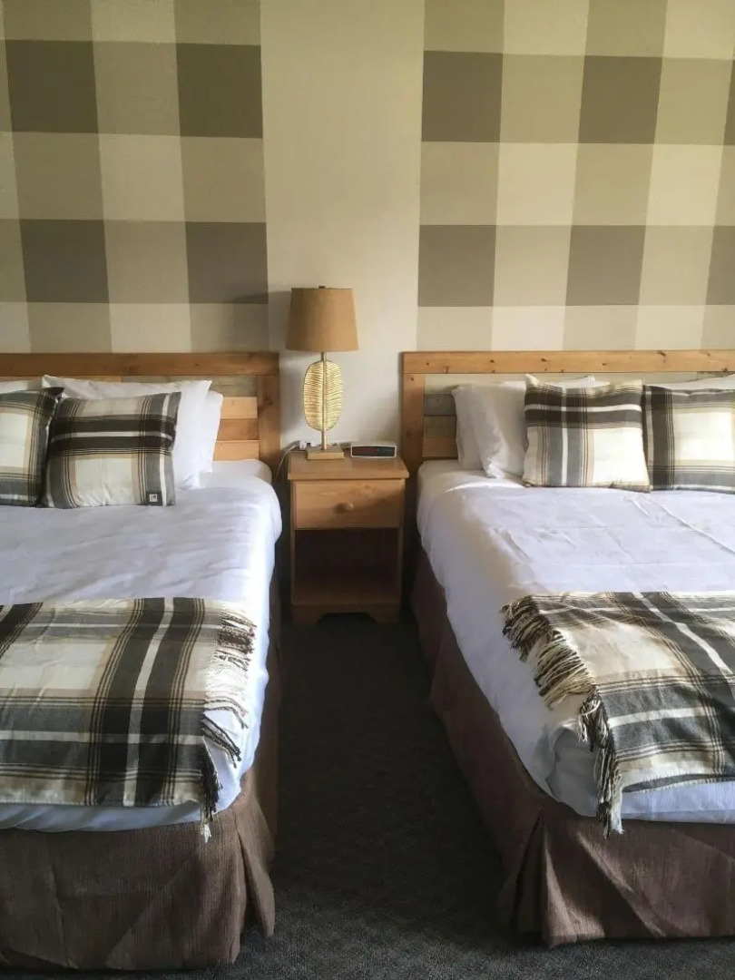 Christina Lake Village