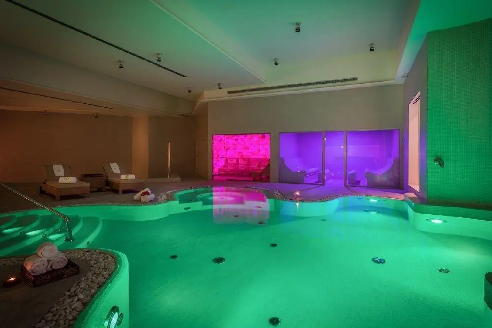 Healthouse Apartments