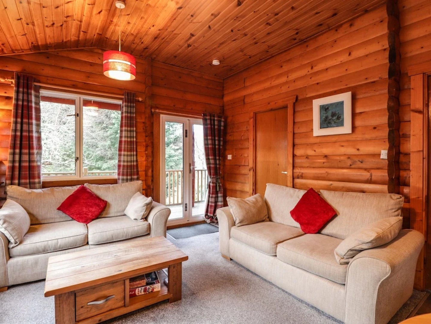 Rowan Lodge