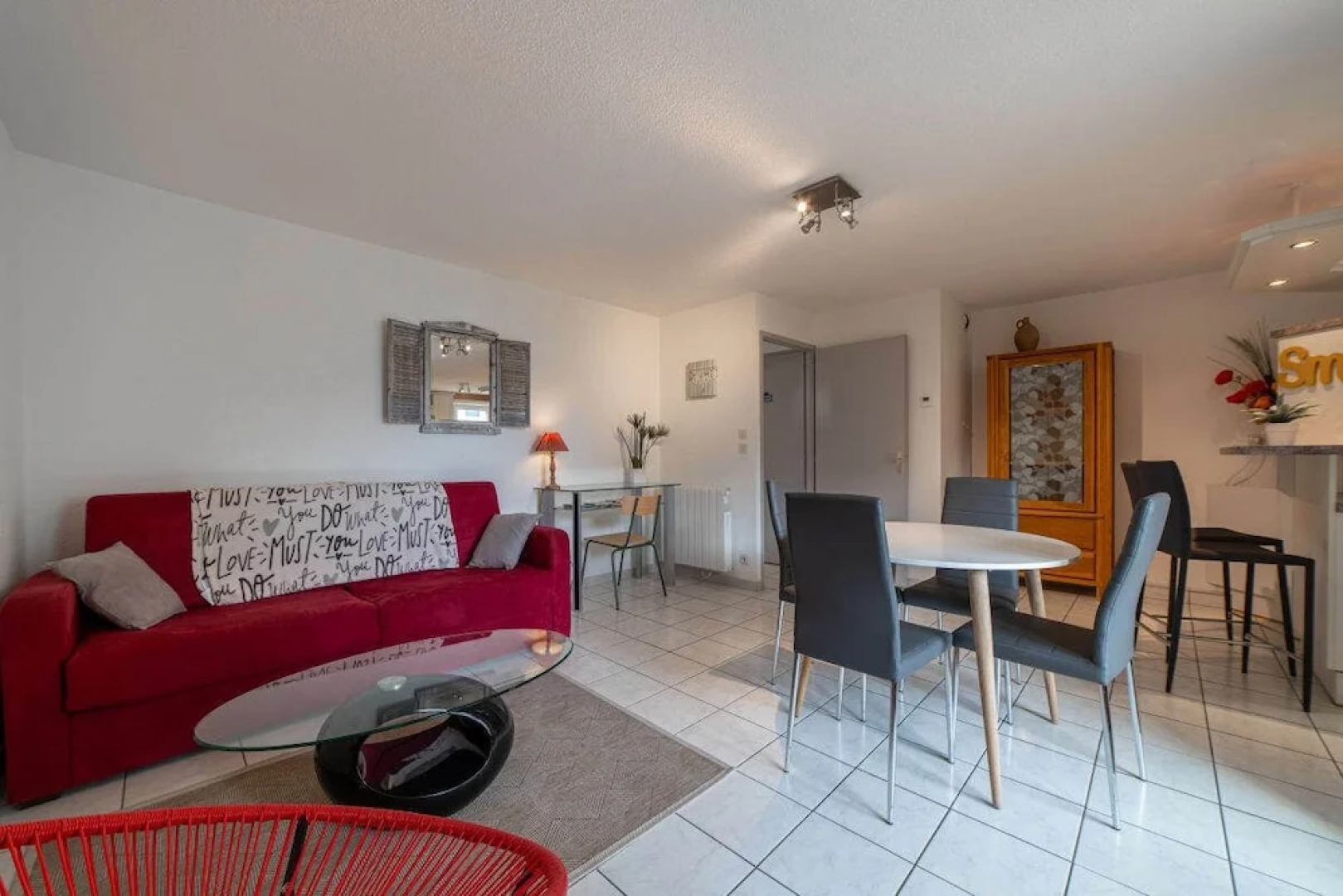 Diane Private apartment