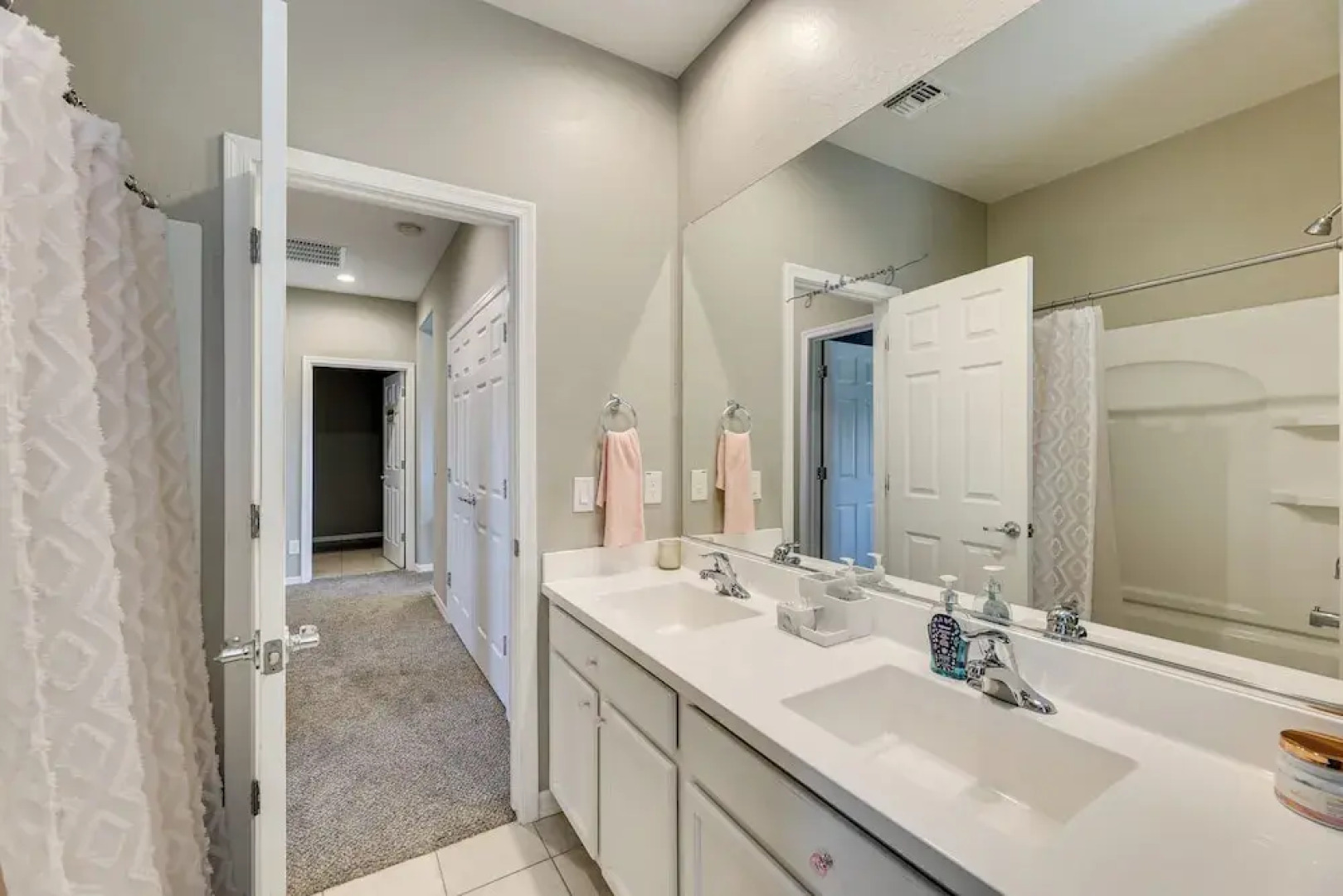 16 Mi to State Farm Stadium: Quiet Gem w/ Games