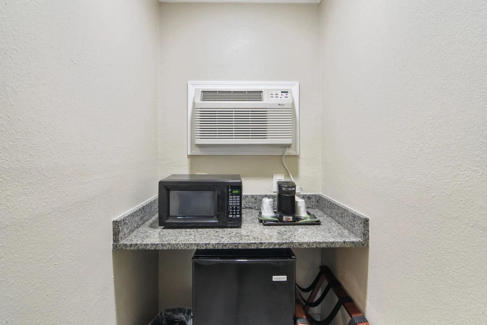 Anthony's on the Beach