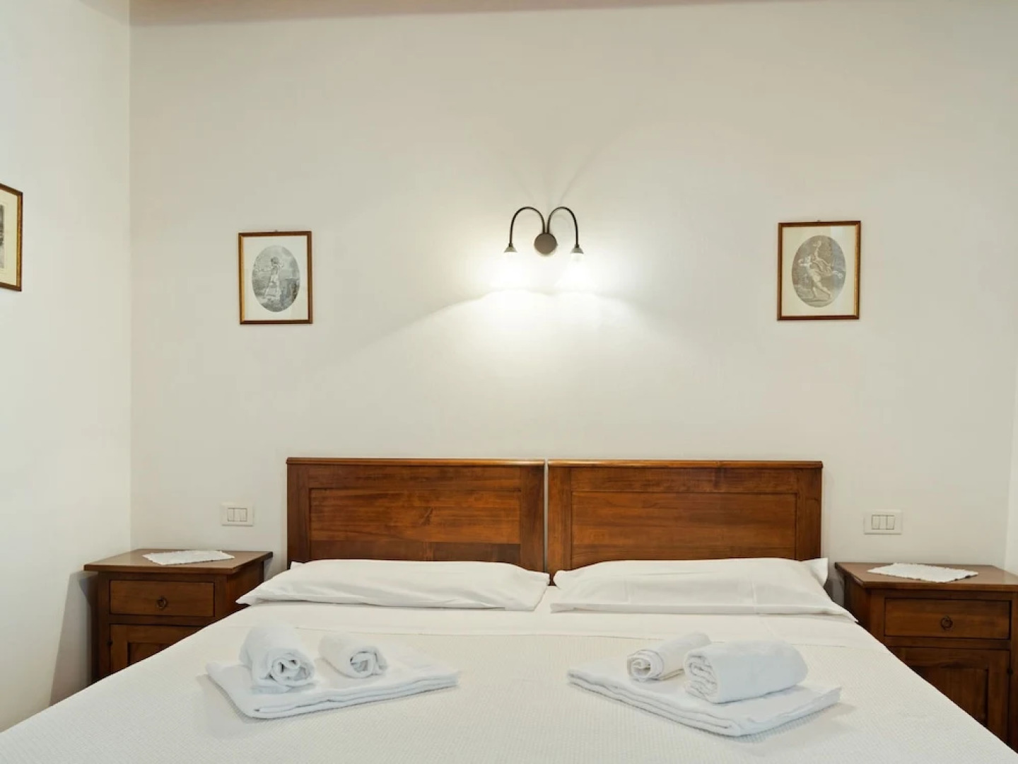 Scenic Holiday Home in Torgiano With Swimming Pool