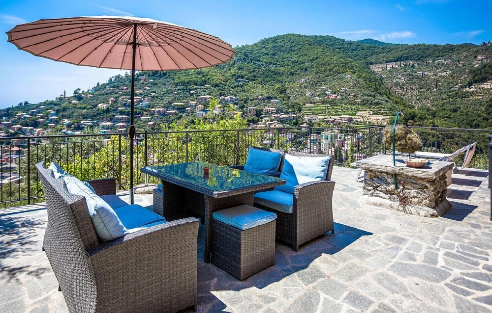 Awesome Home in Recco With Outdoor Swimming Pool, Wifi and 6 Bedrooms
