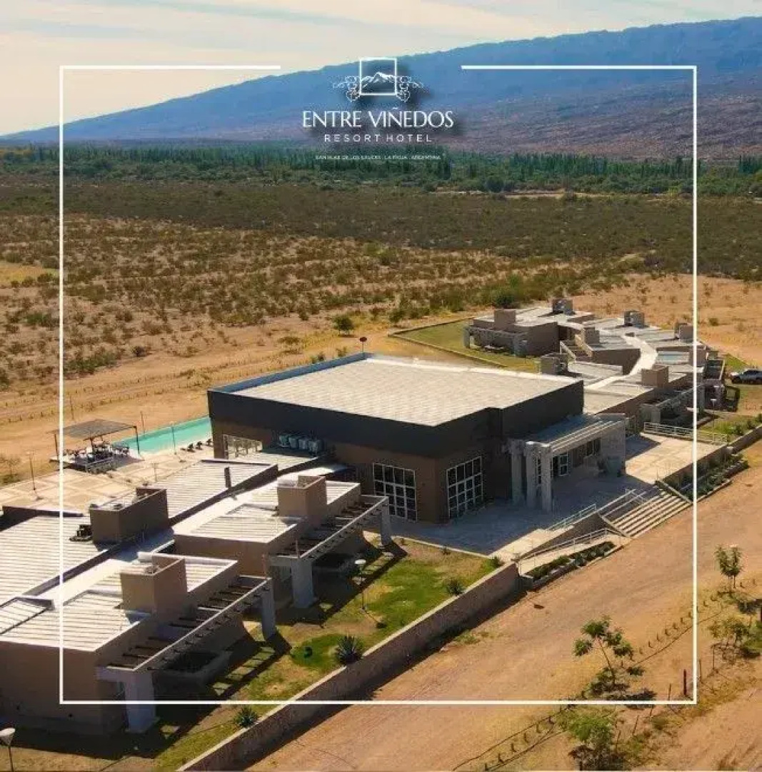 Entre Viñedos Resort Hotel