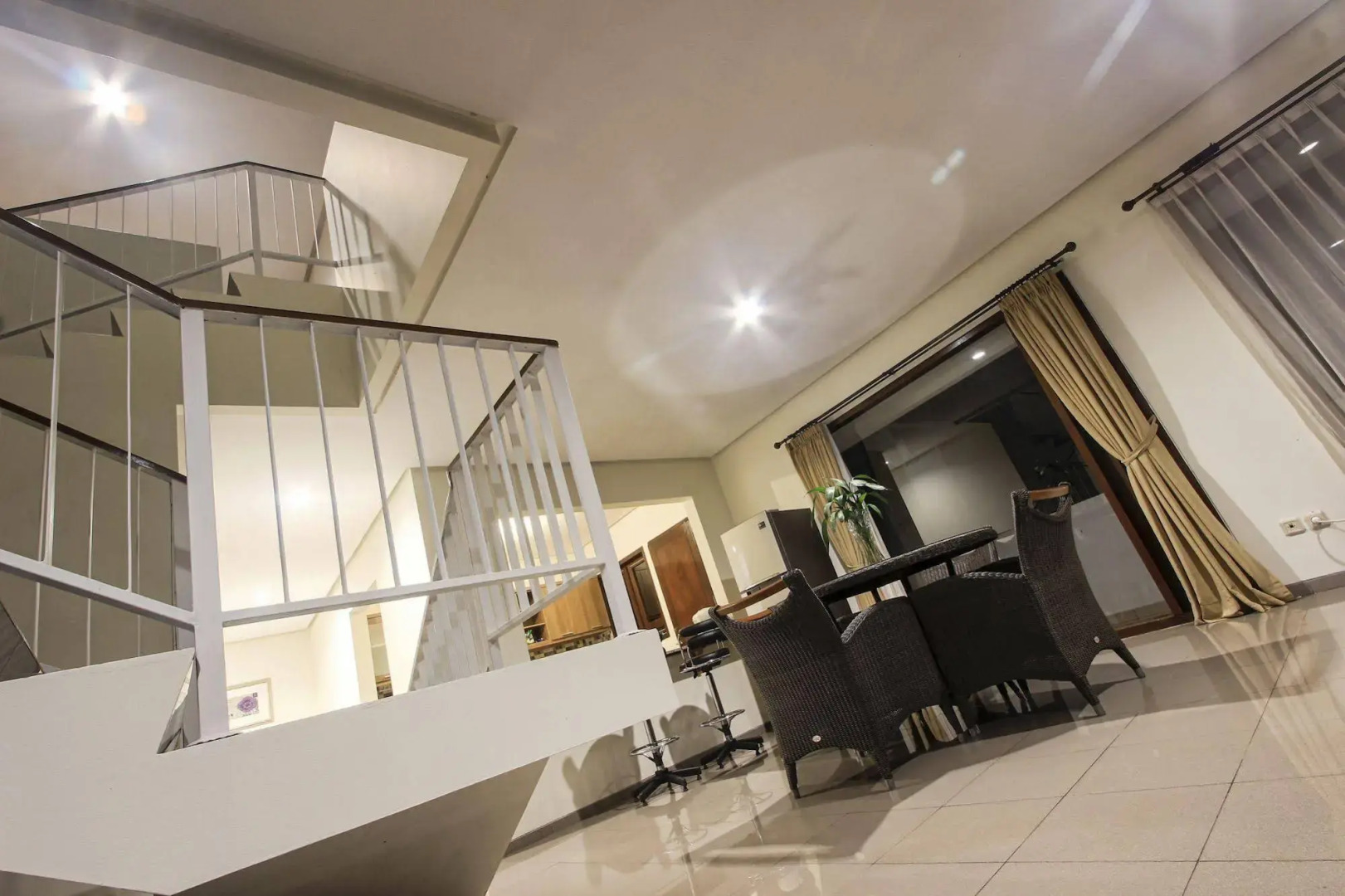 Villa Kencana Syariah, 6 Bed KingSize, View Gunung