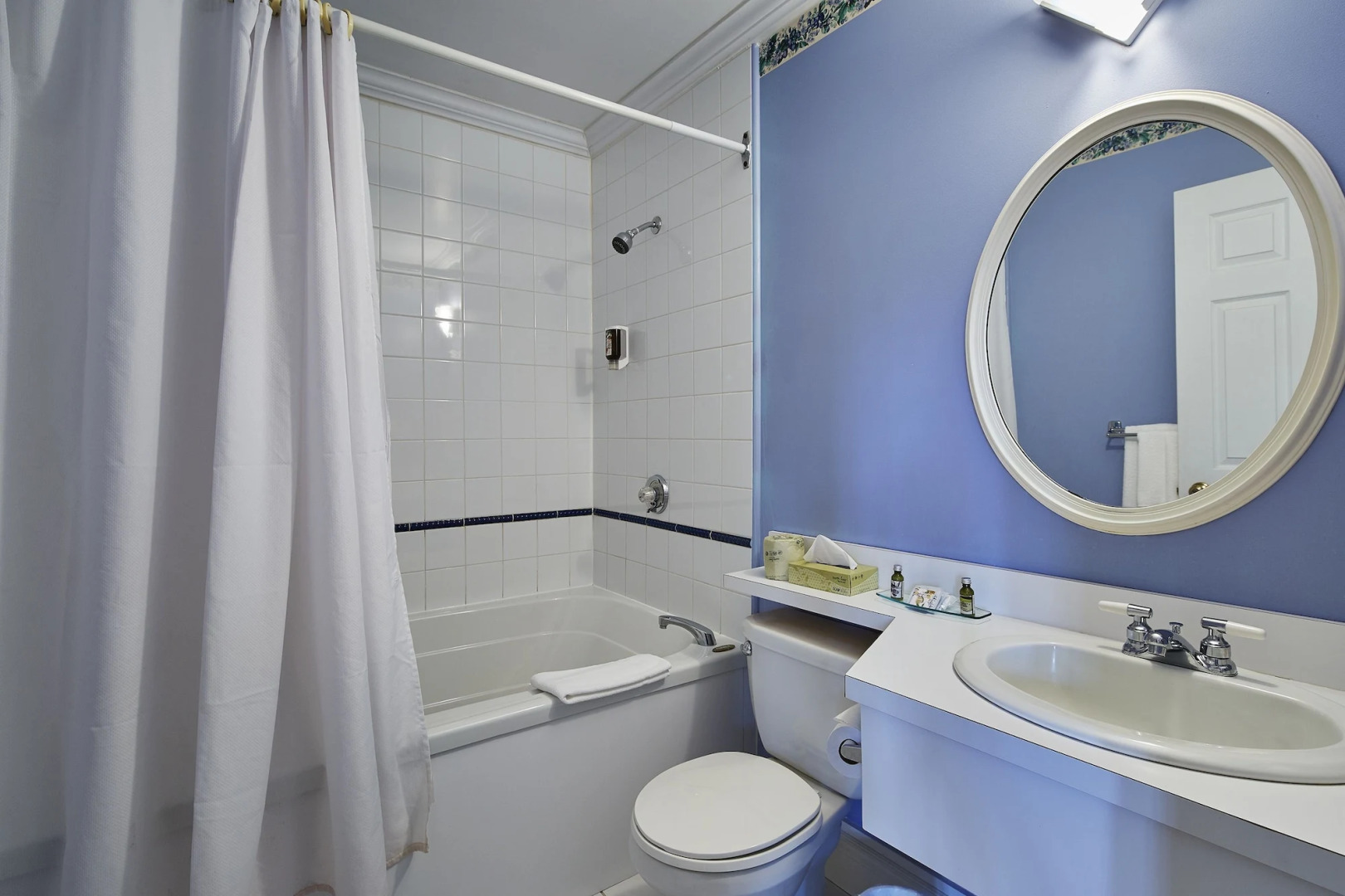 Sir Sam's Inn & Waterspa - Adults Only