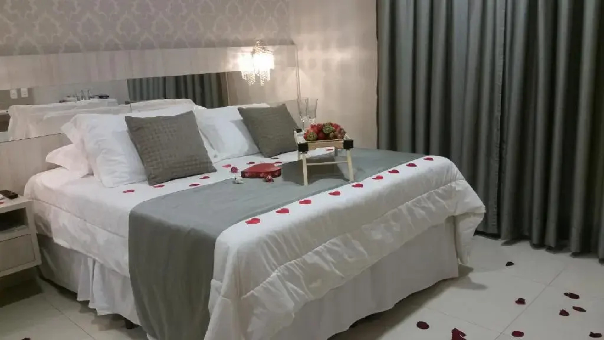Valeriu's Palace Hotel