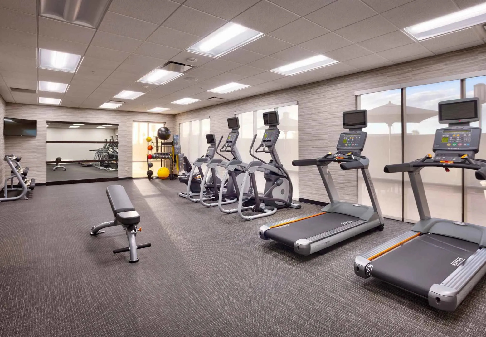 Courtyard Phoenix Mesa Gateway Airport