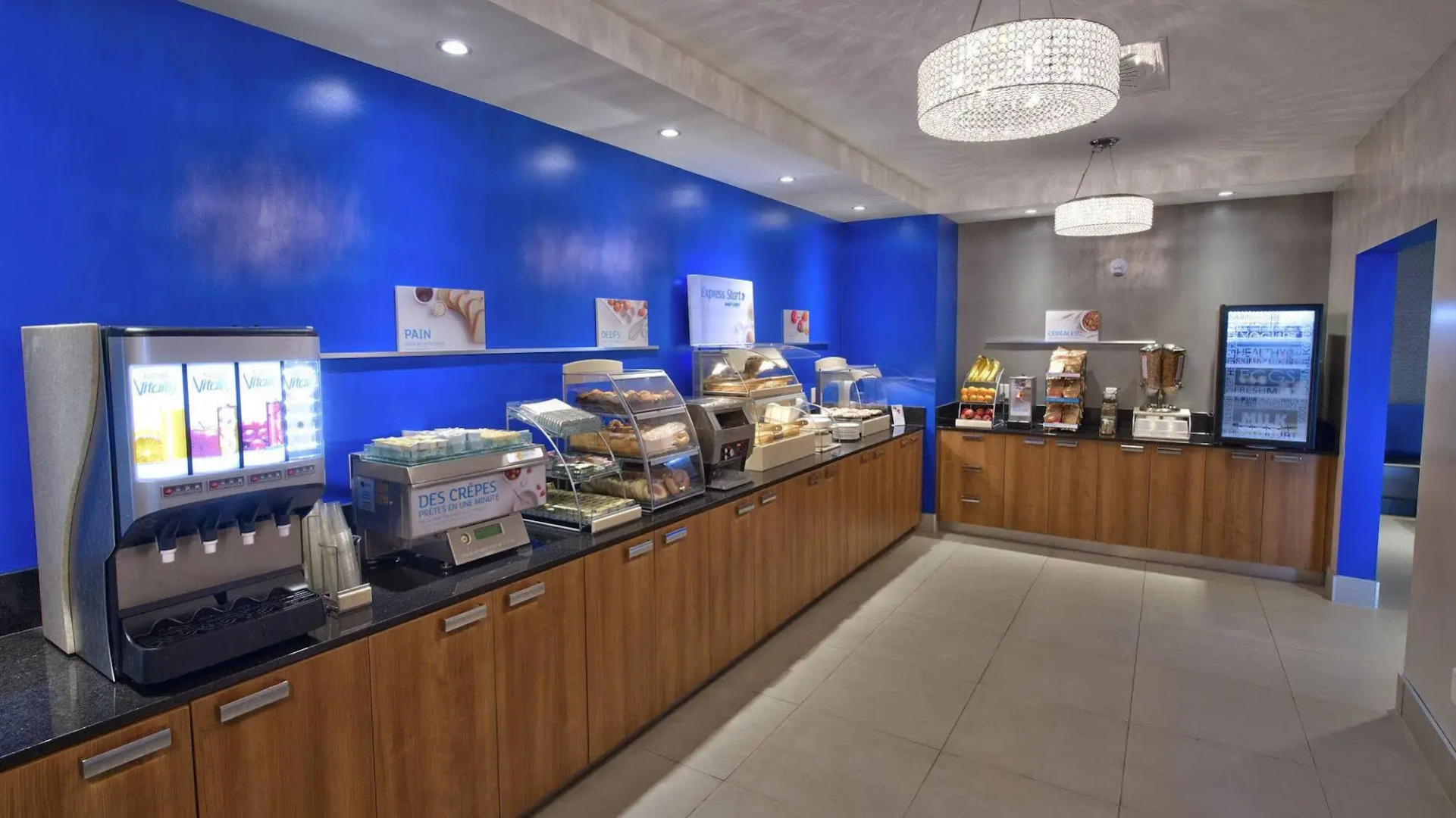 Holiday Inn Express & Suites Vaudreuil by IHG